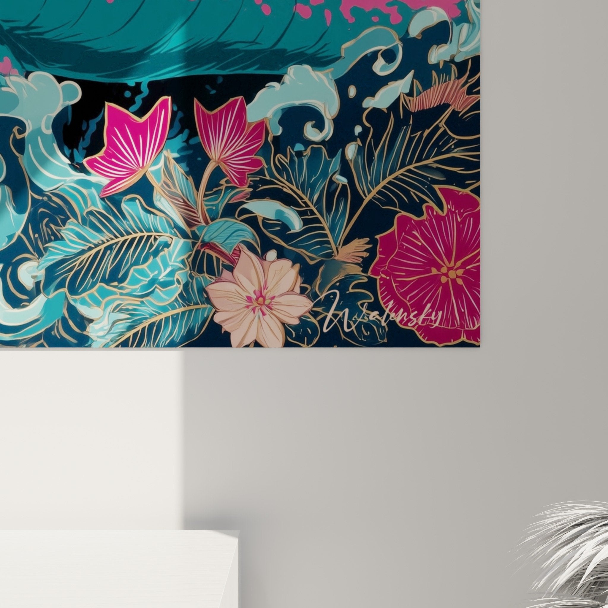 Vue d'ensemble œuvre axolotl style japonisant rose turquoise intégrée dans salon contemporain épuré