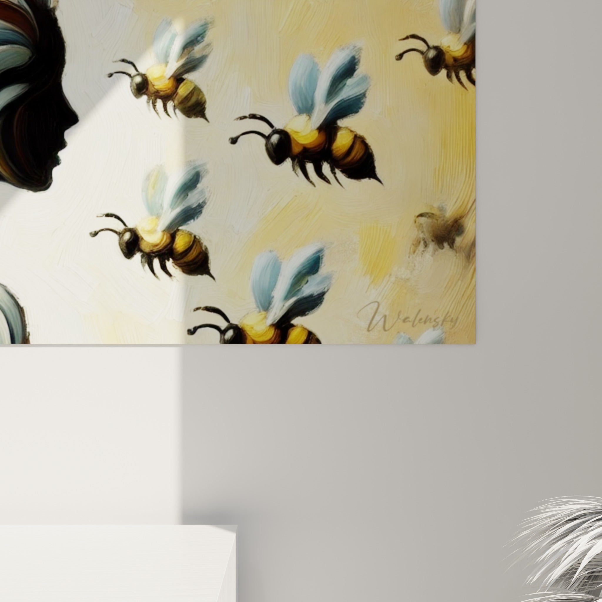 Empâtements épais ocre et bleu gris révélant la matière peinte des mèches et des abeilles dorées à l'huile
