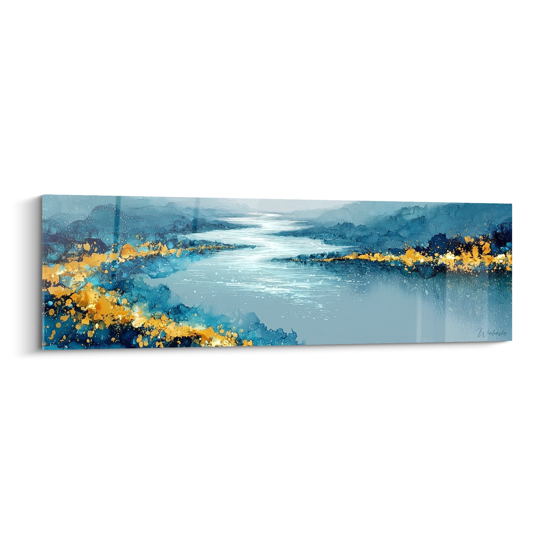 Rivière argentée entourée de rives bleu marine et dorées, œuvre abstraite aux textures fluides et lumineuses