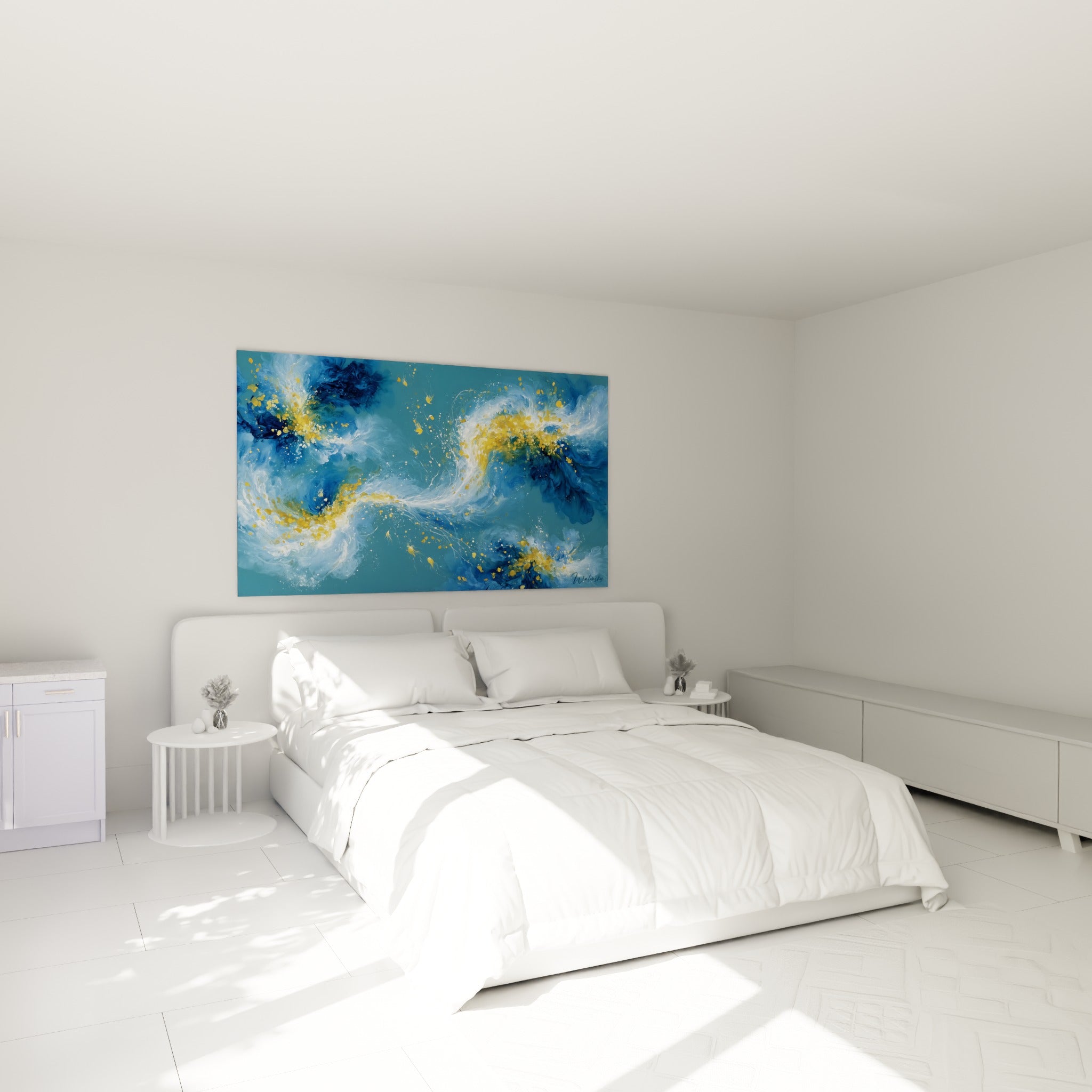 Tourbillon bleu et or du tableau Abstrait Coloré au-dessus d'un lit dans une chambre claire