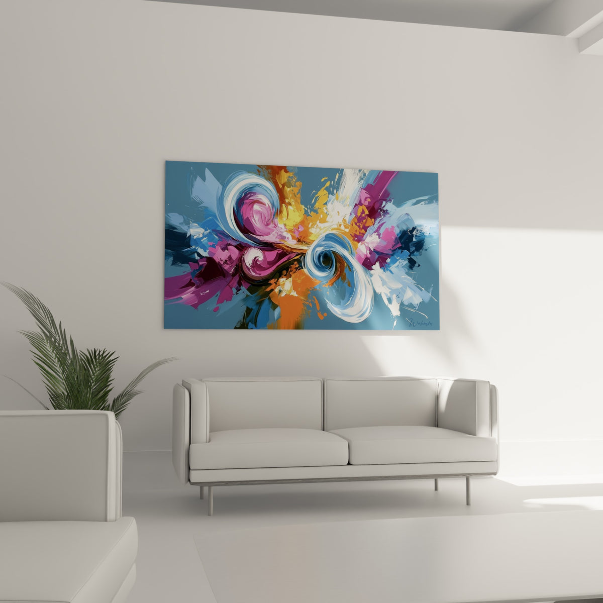 Volutes magenta et pourpre mêlées à des touches dorées de ce tableau abstrait au-dessus d'un canapé dans un salon lumineux