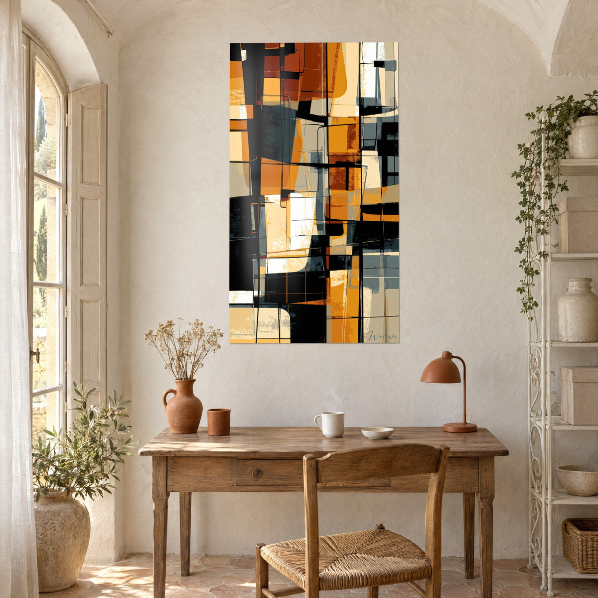 Tableau structure de lignes noires croisées sur fond miel et gris bleuté, au-dessus d'un bureau en bois ancien