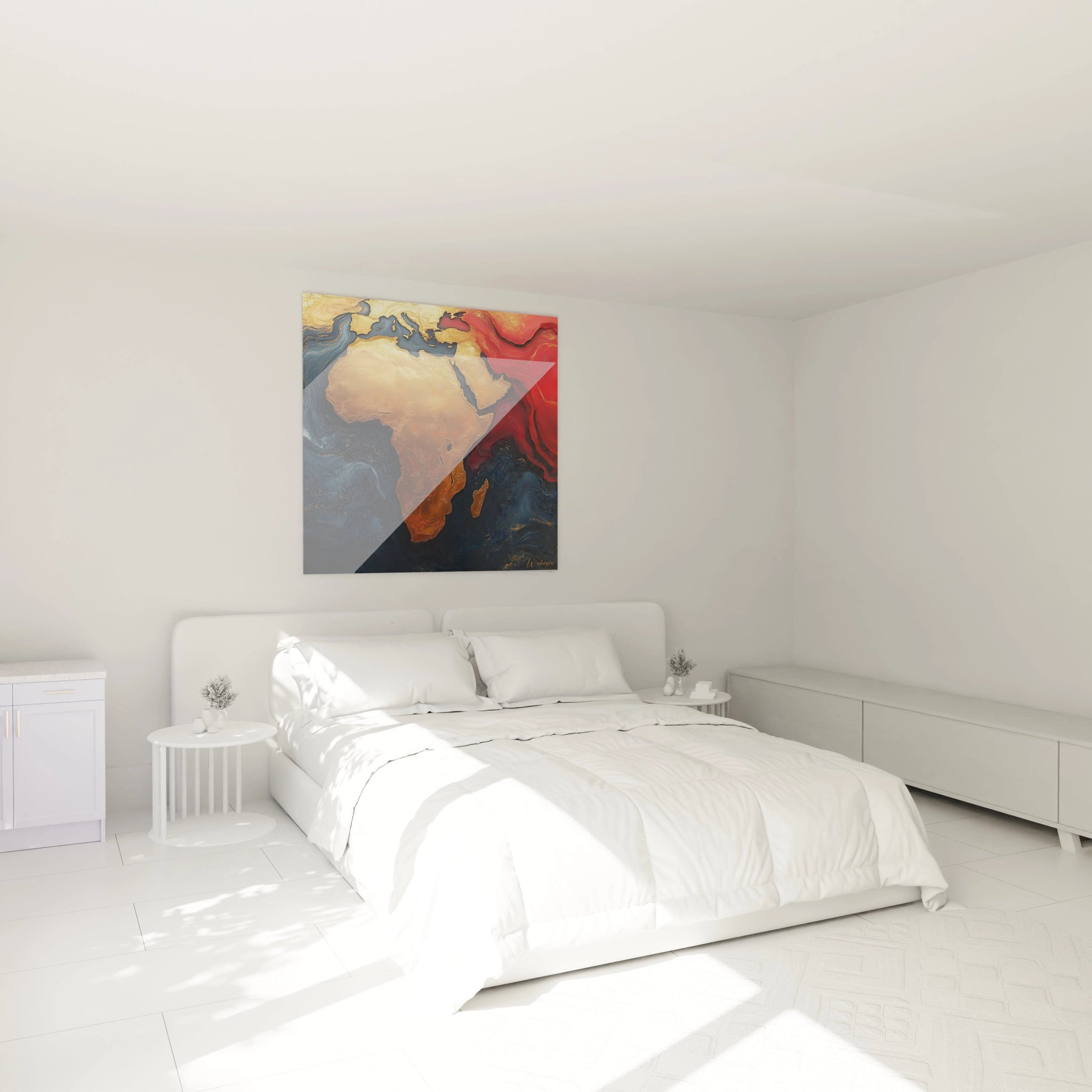 Tableau africain mural Walensky avec carte colorée de l'Afrique dans une chambre blanche moderne