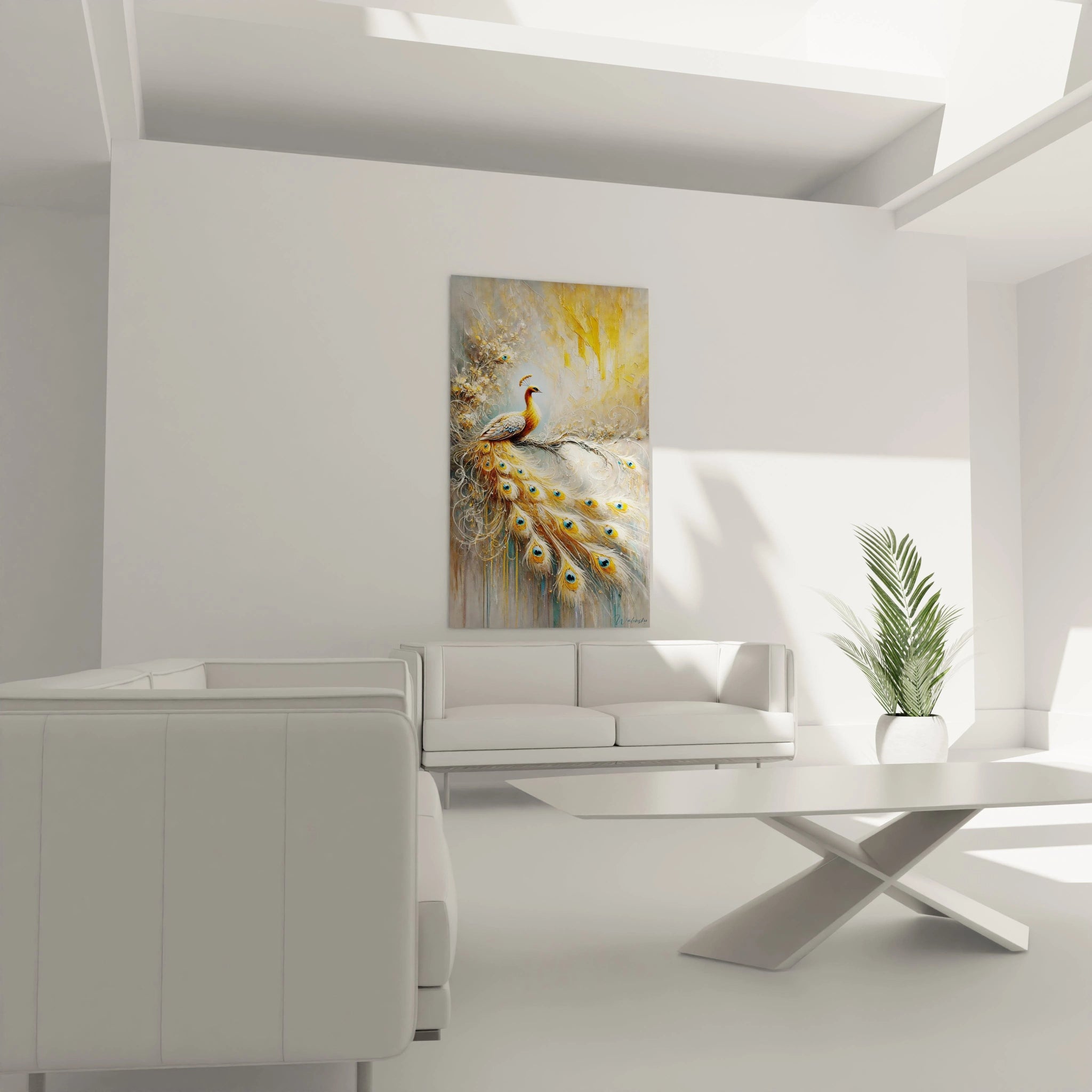 Ce tableau paon, avec ses plumes dorées et son contraste lumineux, se fond parfaitement au-dessus d’un canapé dans un salon, créant une atmosphère luxueuse et élégante.