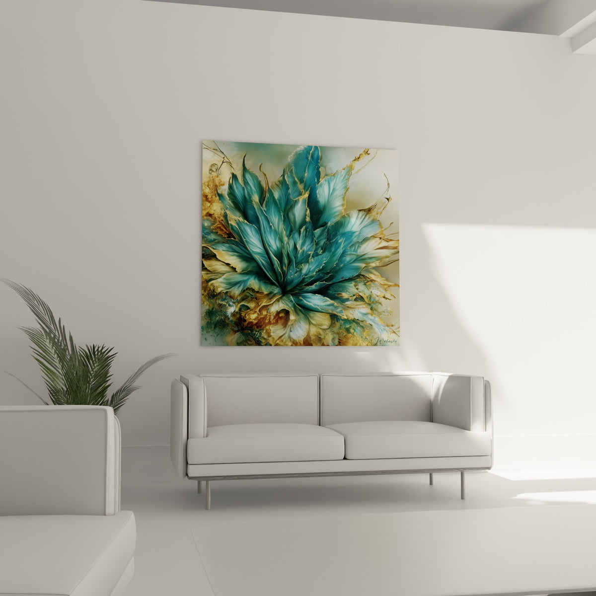 Feuilles d'aloe vera bleu-vert bordées d'or suspendues au-dessus d'un canapé dans un salon lumineux