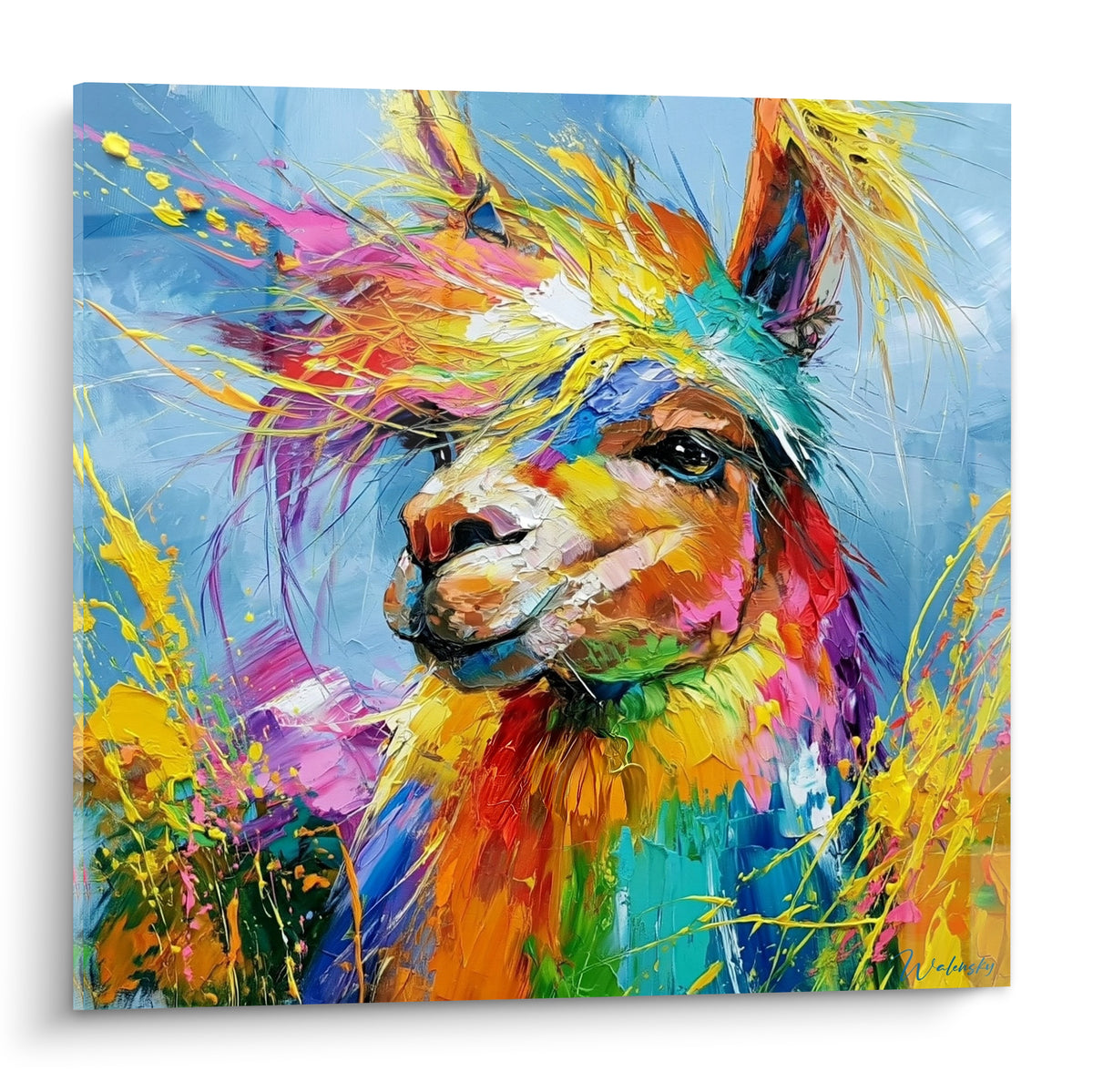 Alpaga peint en couteau, pelage jaune vif, violet et turquoise, fond bleu ciel lumineux