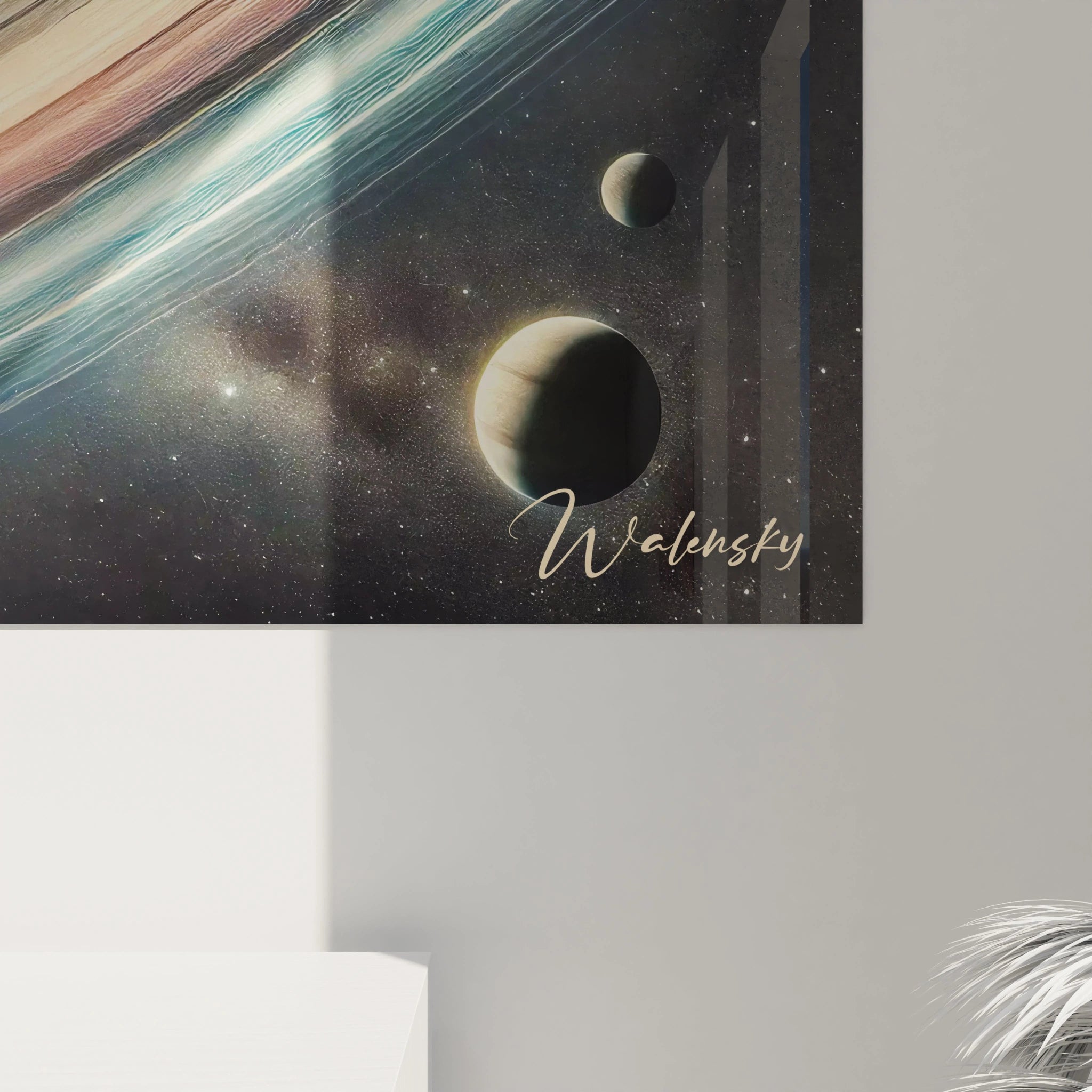 tableau espace gros plan textures raffinées détails des anneaux et nuances hypnotiques évoquant un ballet cosmique