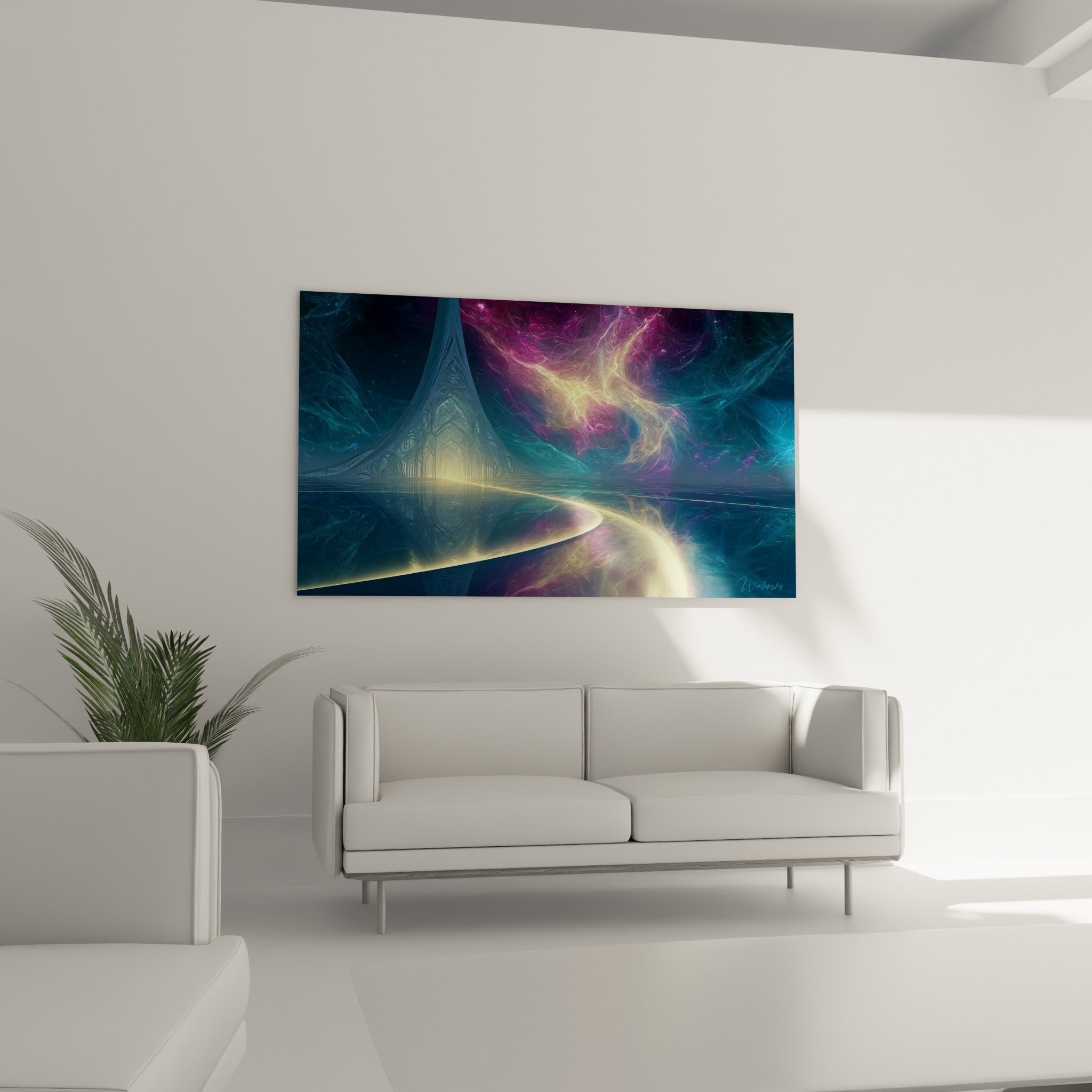 Structure gothique bleue et lumière dorée de ce tableau abstrait au-dessus d'un canapé dans un salon lumineux