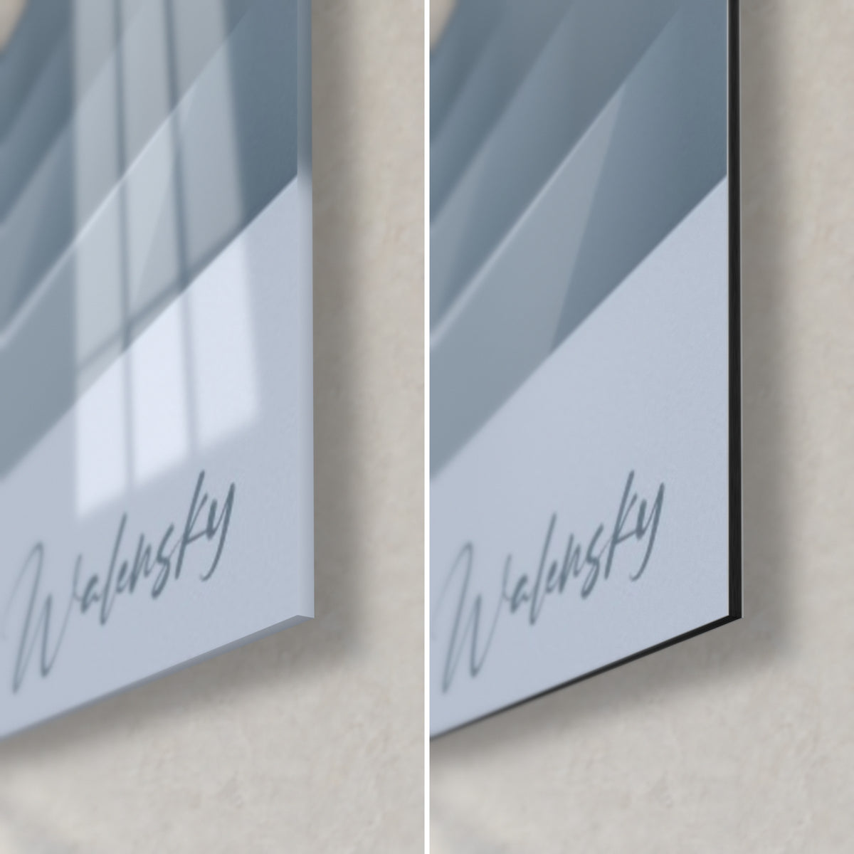 Tableau escalier blanc aux arches sombres, coin bas droit : verre brillant à gauche, Dibond mat bleu-gris à droite, tranche de 3 mm