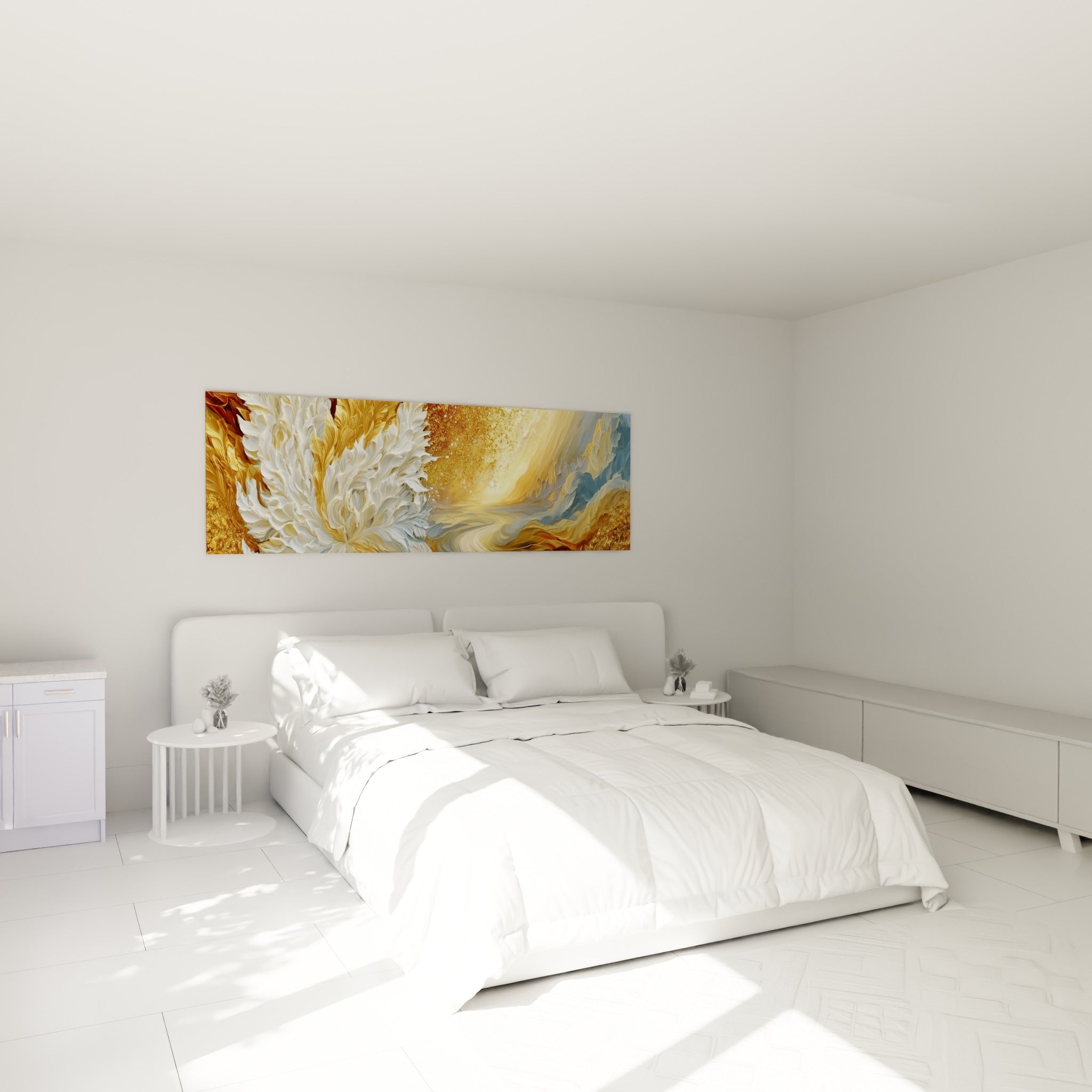 Ailes dorées et blanches en relief au-dessus d'un lit dans une chambre claire