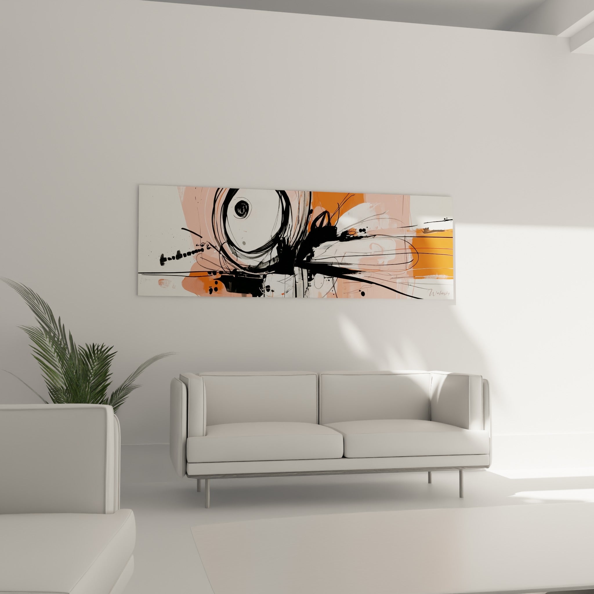 Cercle noir et éclats orange d'une œuvre abstraite, au-dessus d'un canapé dans un salon lumineux