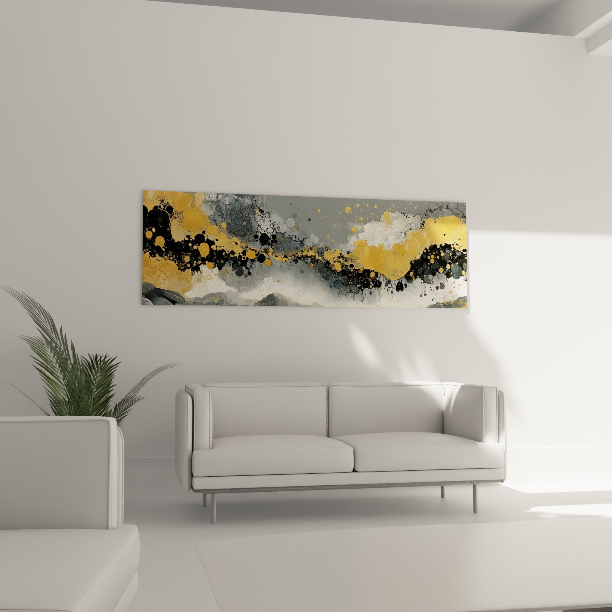 Coulée de bulles ocre et noires traversant un fond gris perle, tableau au-dessus d'un canapé dans un salon lumineux