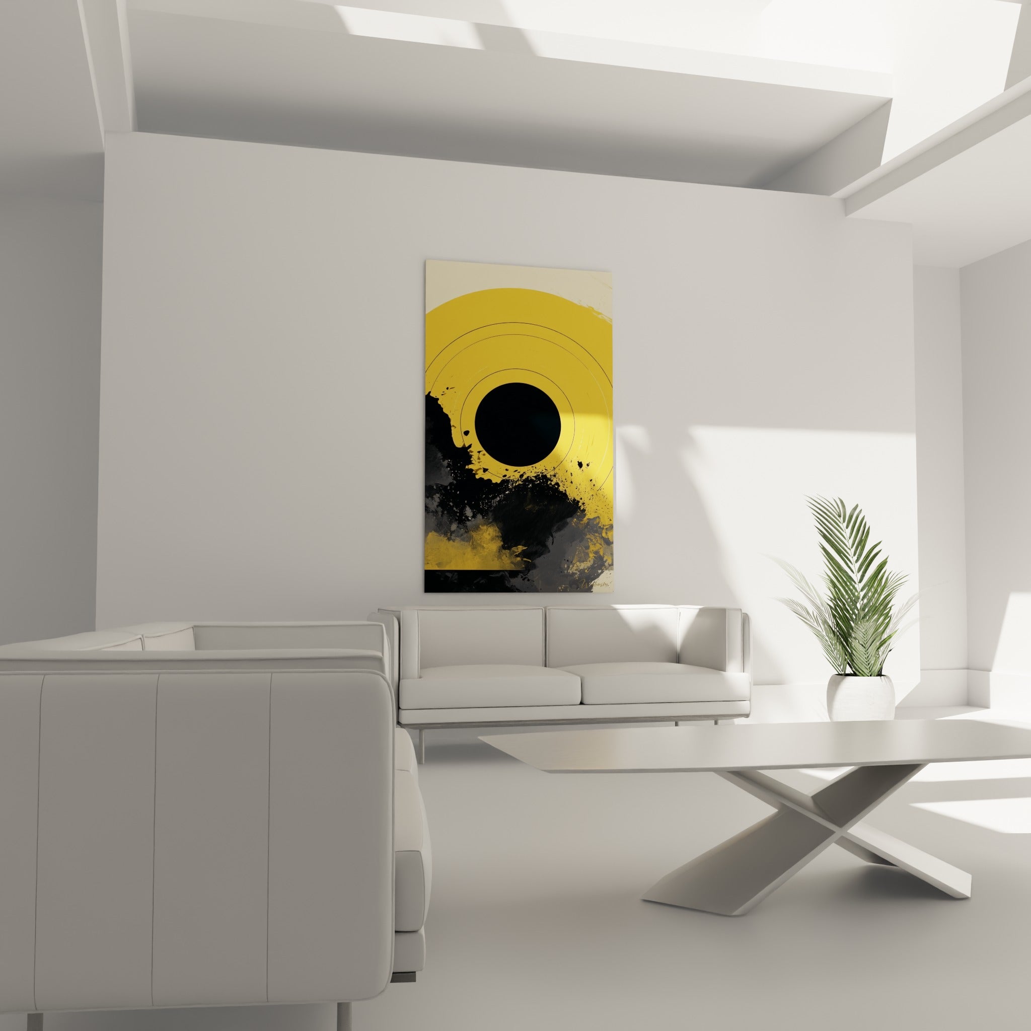 Éclaboussures anthracite et cercle doré composant ce tableau, accroché au-dessus d'un canapé dans un salon lumineux