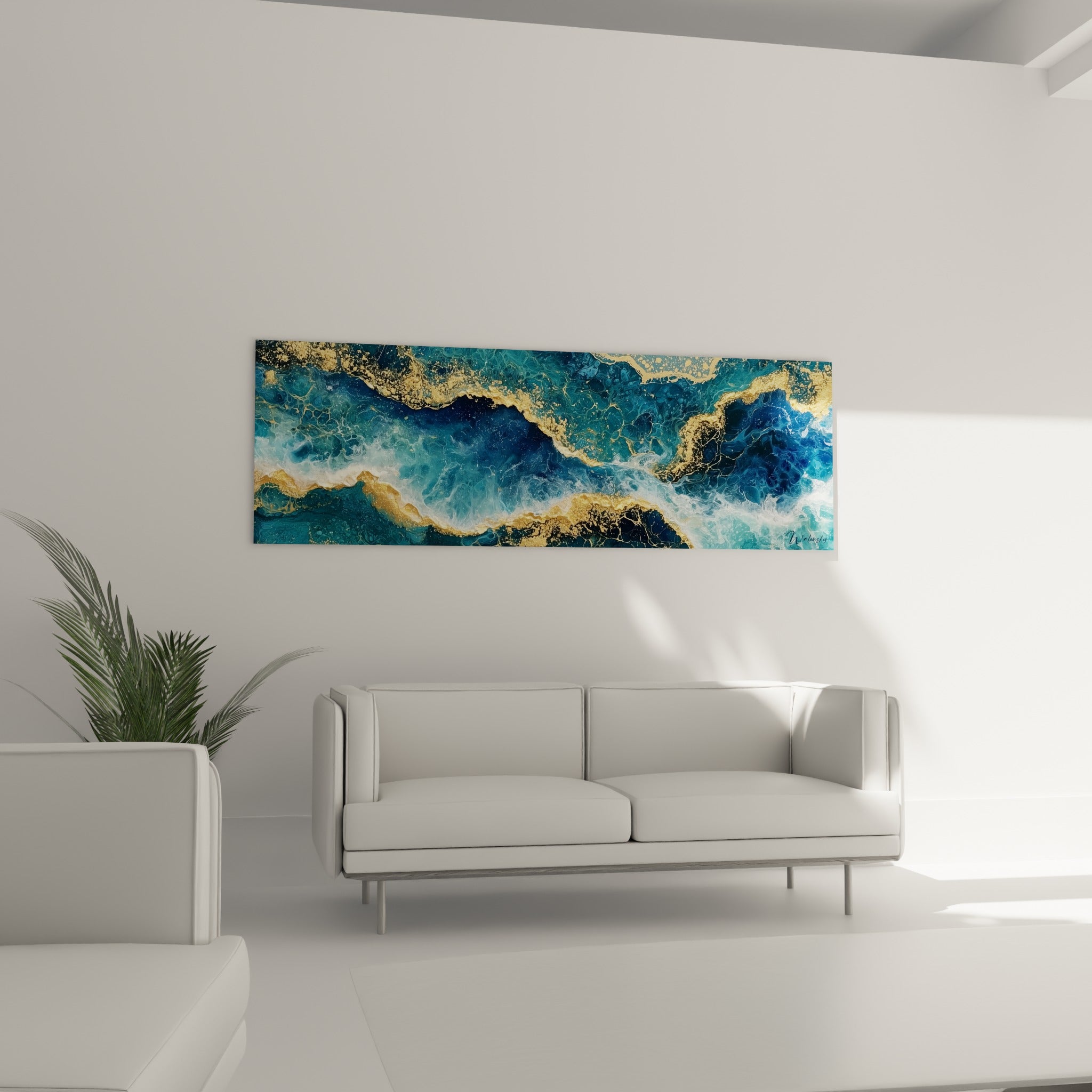 Écume blanche traversant un dégradé de turquoise et de bleu profond, au-dessus d'un canapé dans un salon lumineux