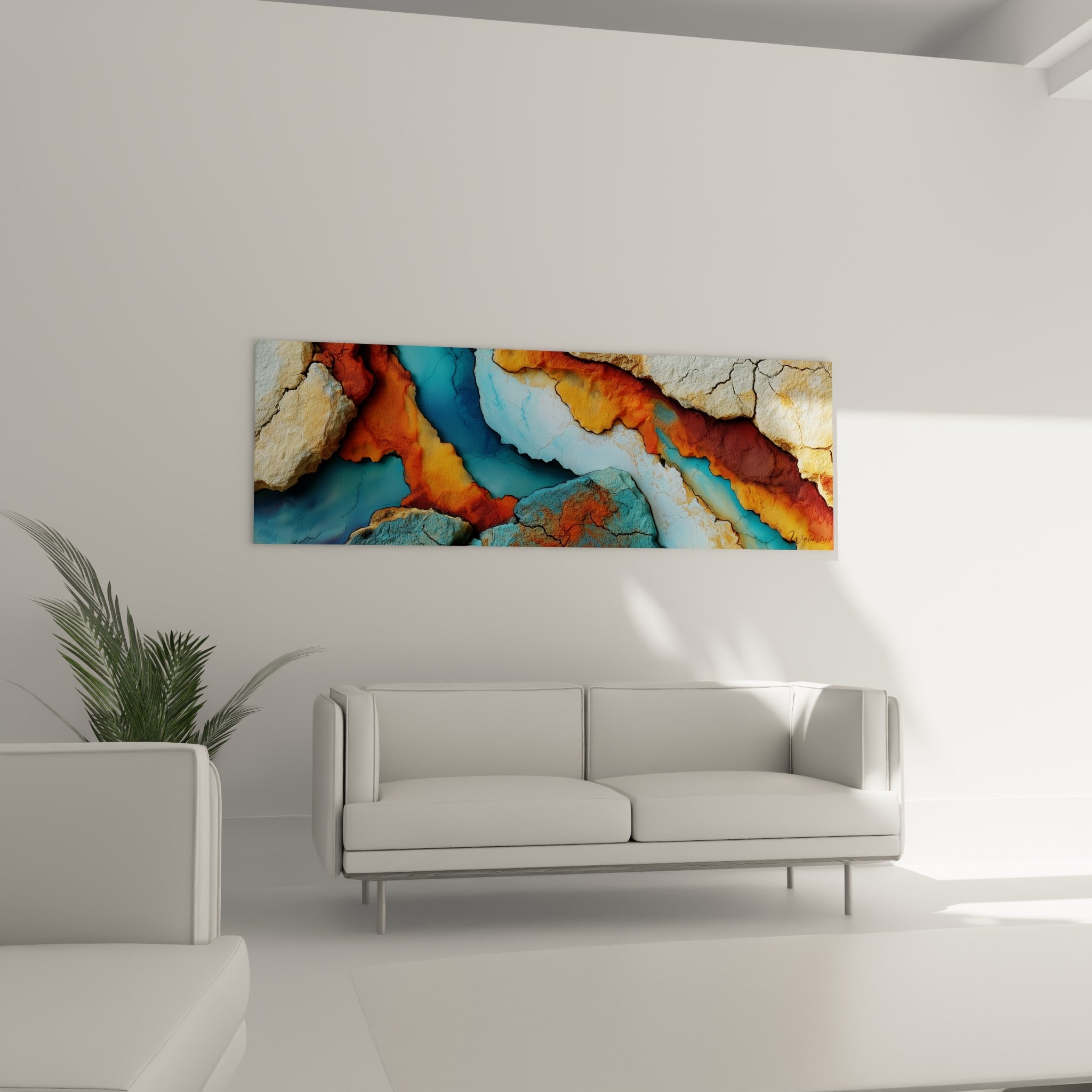 Plaques rocheuses craquelées en bleu et orange chaud, suspendues au-dessus d'un canapé dans un salon lumineux