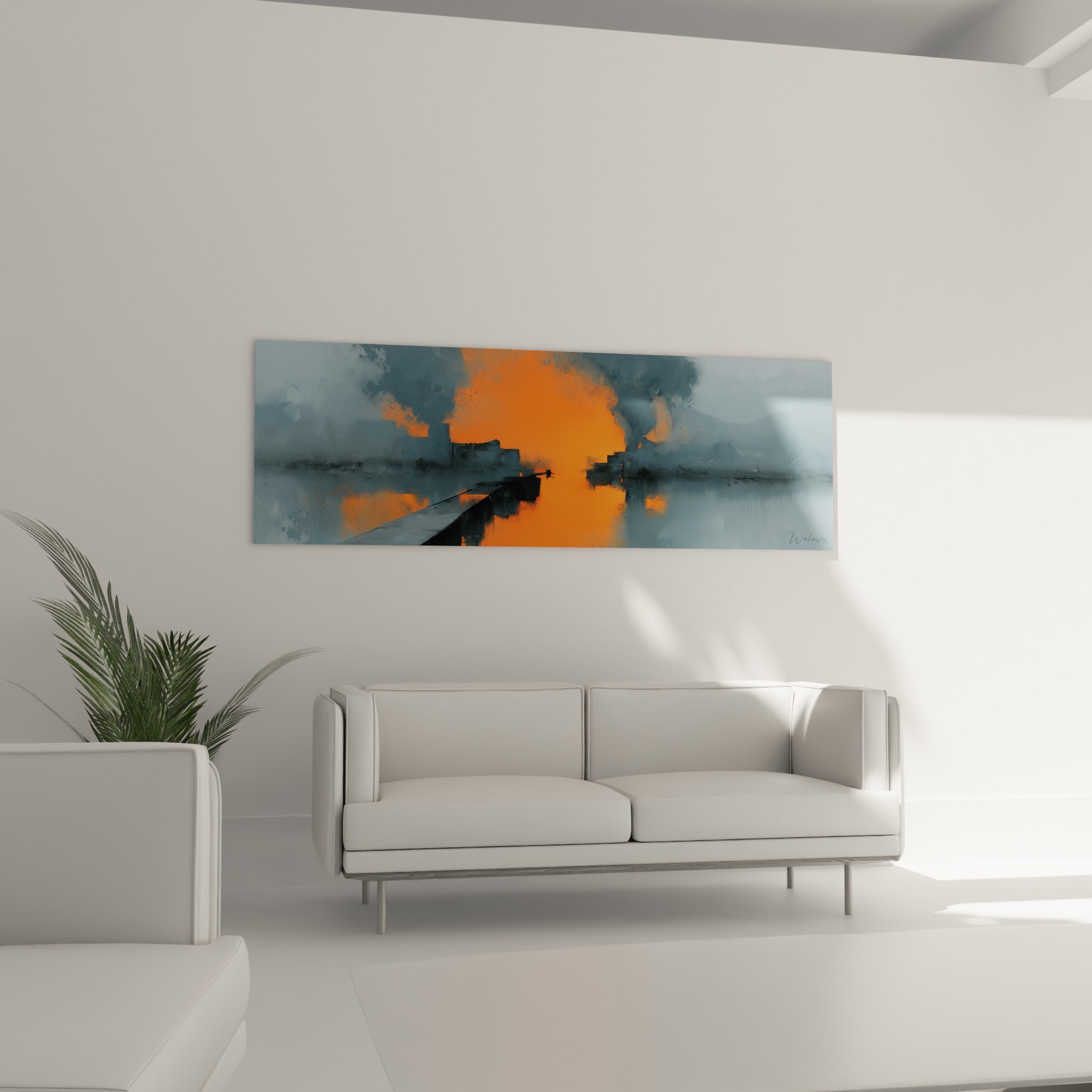 Silhouettes sombres et lueur orangée du tableau artistique abstrait au-dessus d'un canapé dans un salon lumineux