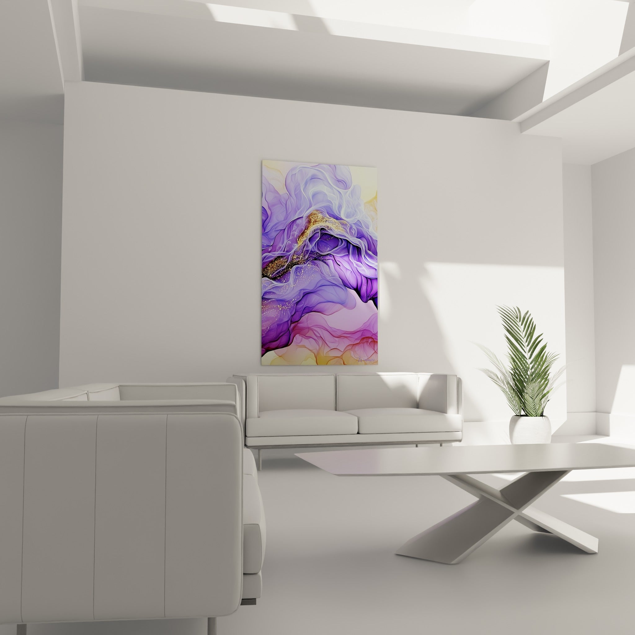 Toile aux tons lilas et pêche, tableau abstrait au-dessus d'un canapé dans un salon lumineux