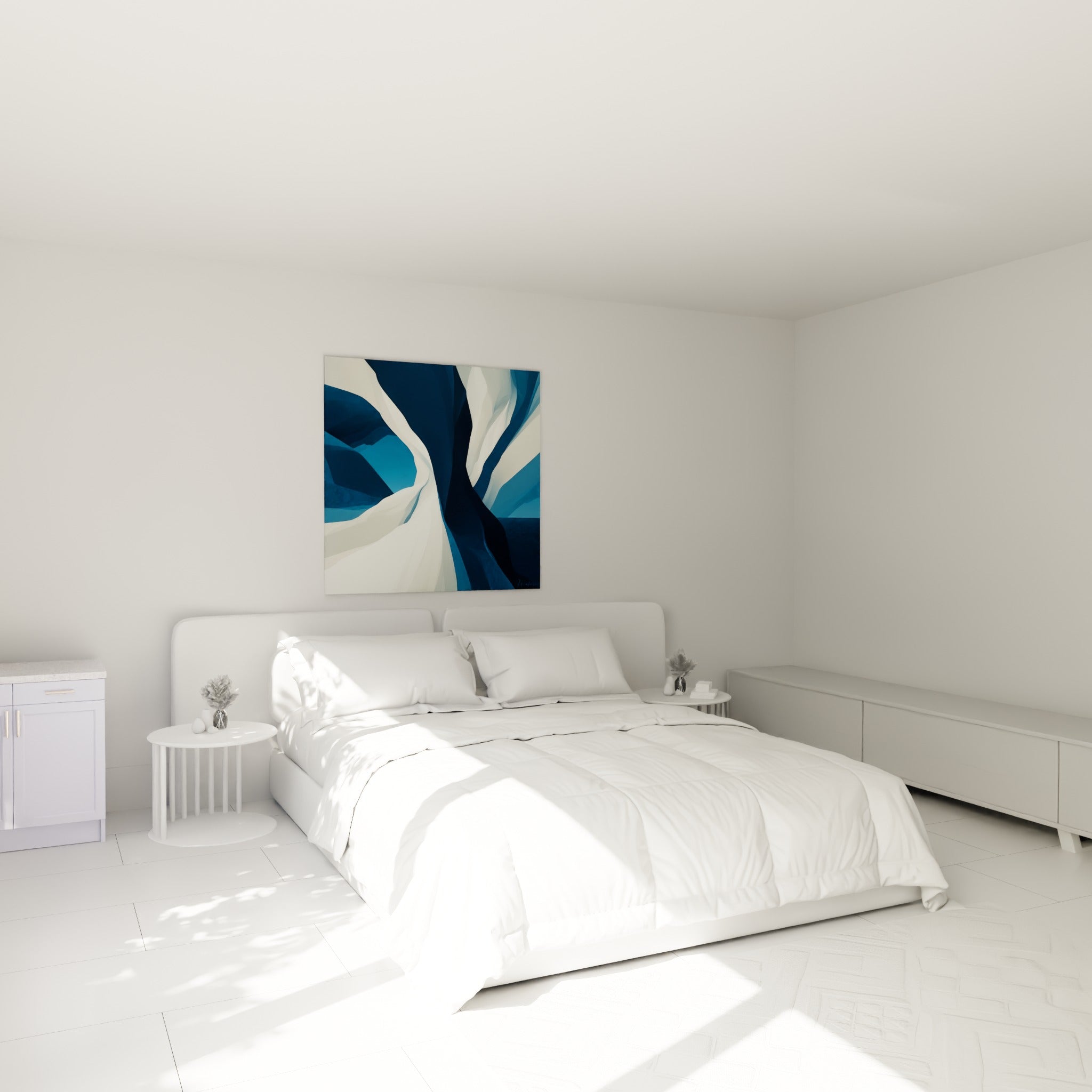 Formes ondulantes bleu pétrole et ivoire de ce tableau artistique abstrait au-dessus d'un lit dans une chambre claire