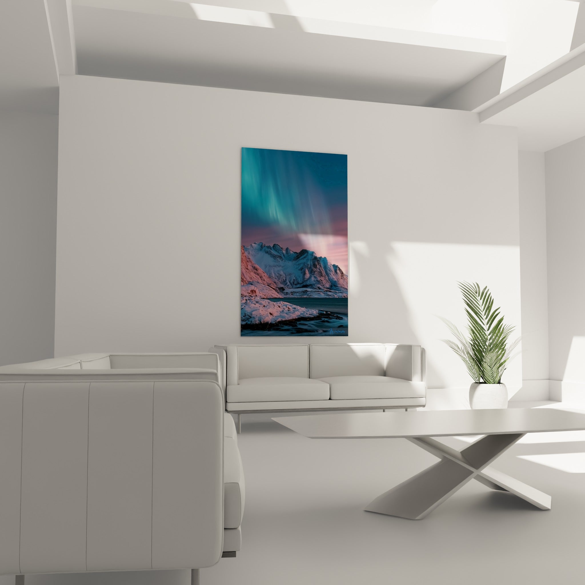 Ciel polaire rose corail et montagnes blanches d'une aurore boréale au-dessus d'un canapé dans un salon lumineux