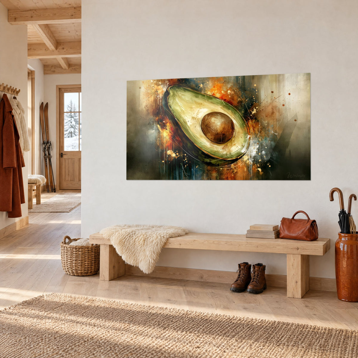 Tableau fruit mûr coupé en deux, chair crème et peau verte, traînées orange brûlé, sur un mur blanc d'entrée en chalet