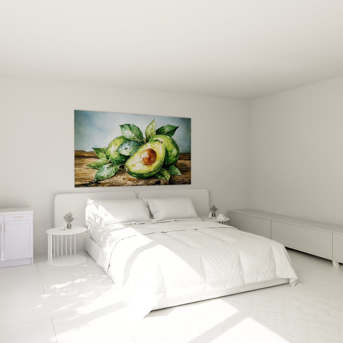 Avocat vert et brun tranché sur bois rustique, accroché au-dessus d'un lit dans une chambre claire