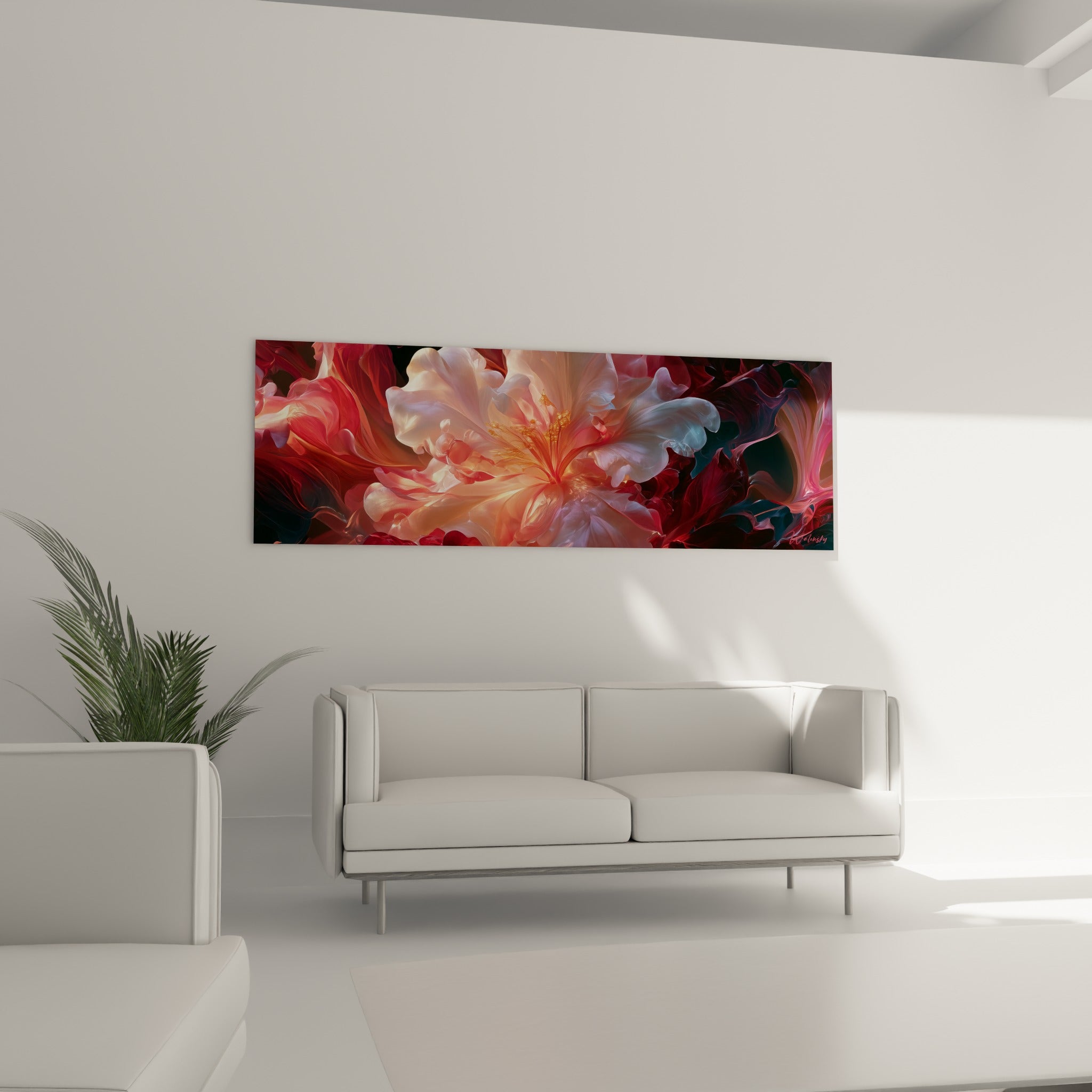 Fleur d'azalée rose pâle et bordeaux accrochée au-dessus d'un canapé dans un salon lumineux