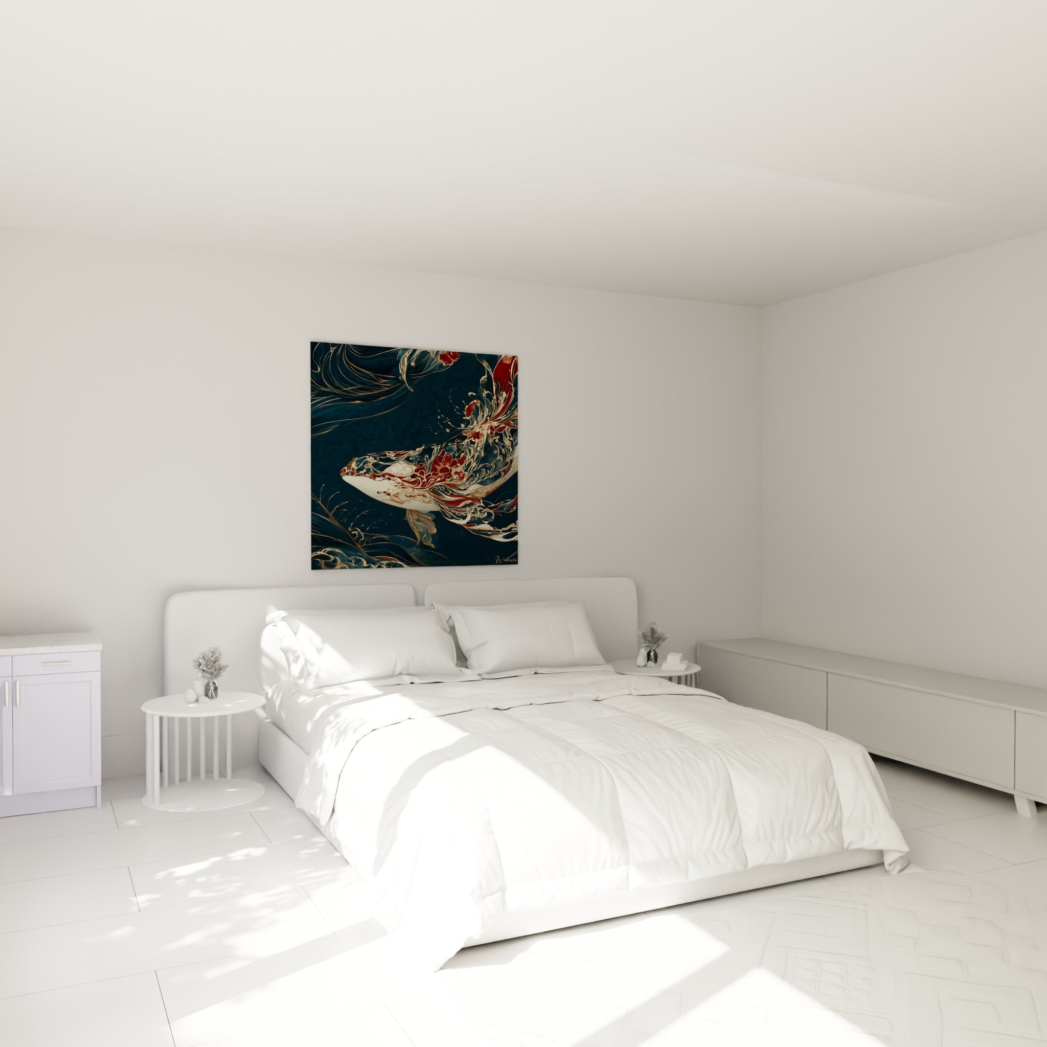 Baleine bleu marine aux motifs floraux rouges accrochée au-dessus d'un lit dans une chambre claire