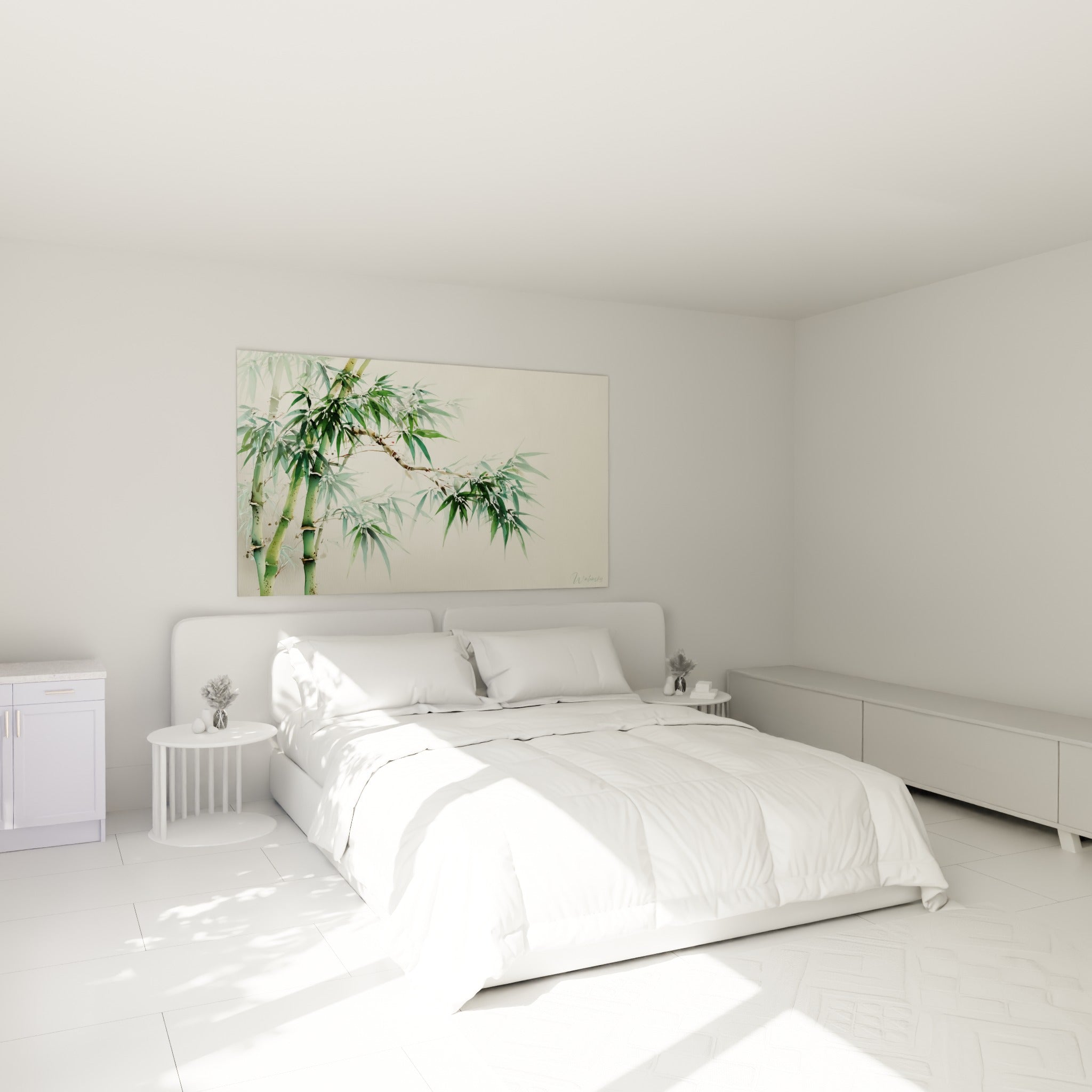 Branches de bambou vert émeraude et crème accrochées au-dessus d'un lit dans une chambre claire