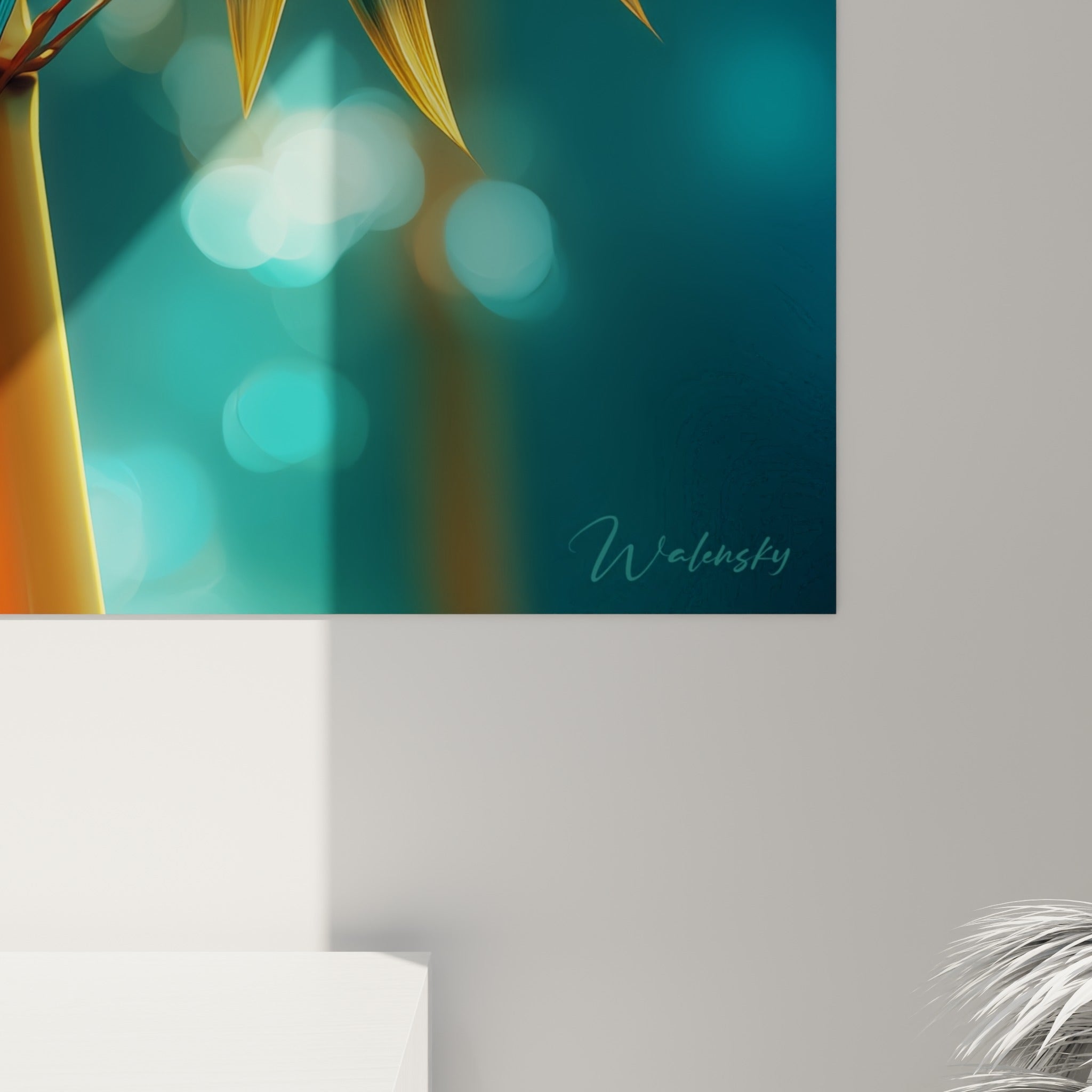 Détail des feuilles de bambou où le doré et le turquoise se mêlent dans une matière d'impression fine