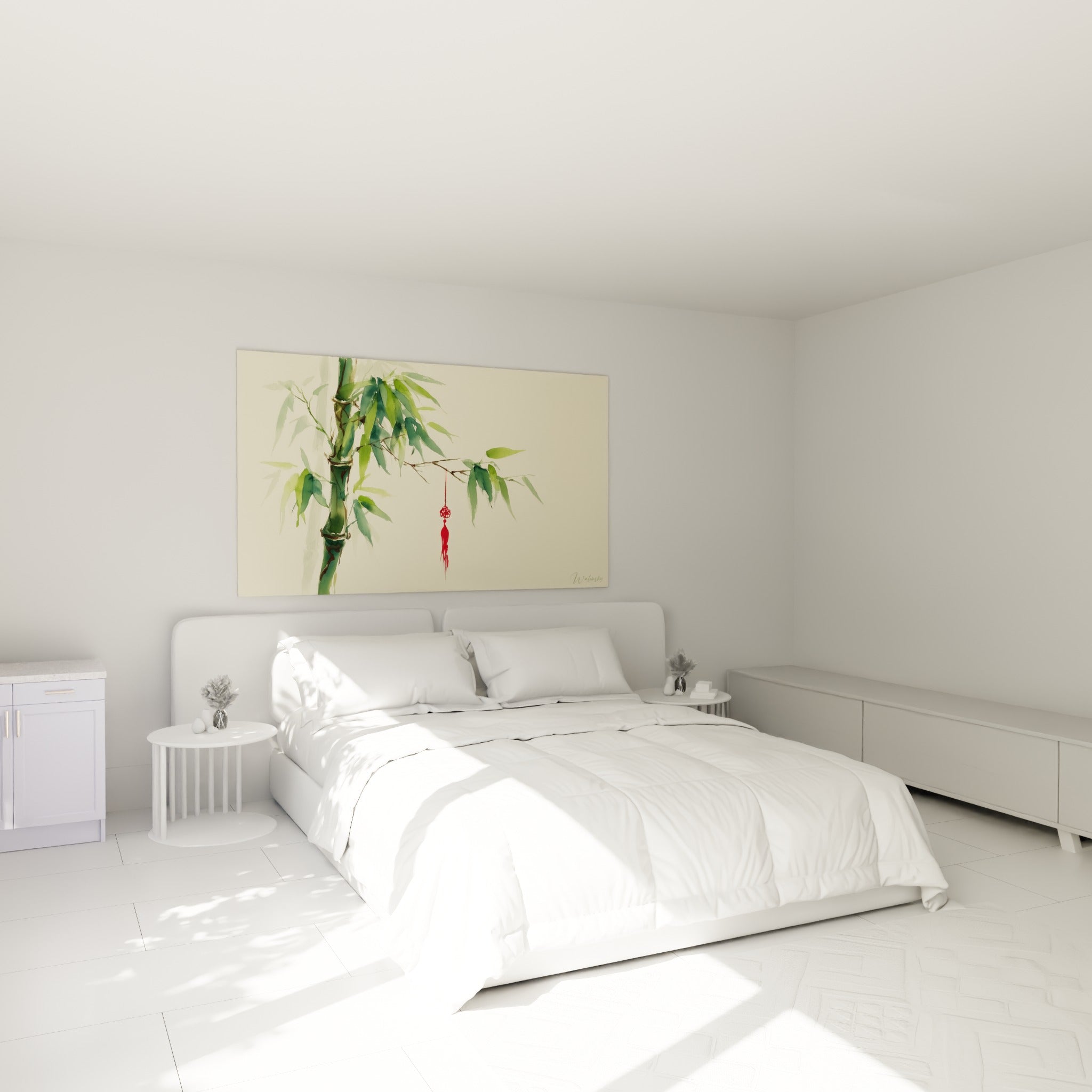 Tige de bambou vert et touche rouge accrochée au-dessus d'un lit dans une chambre claire