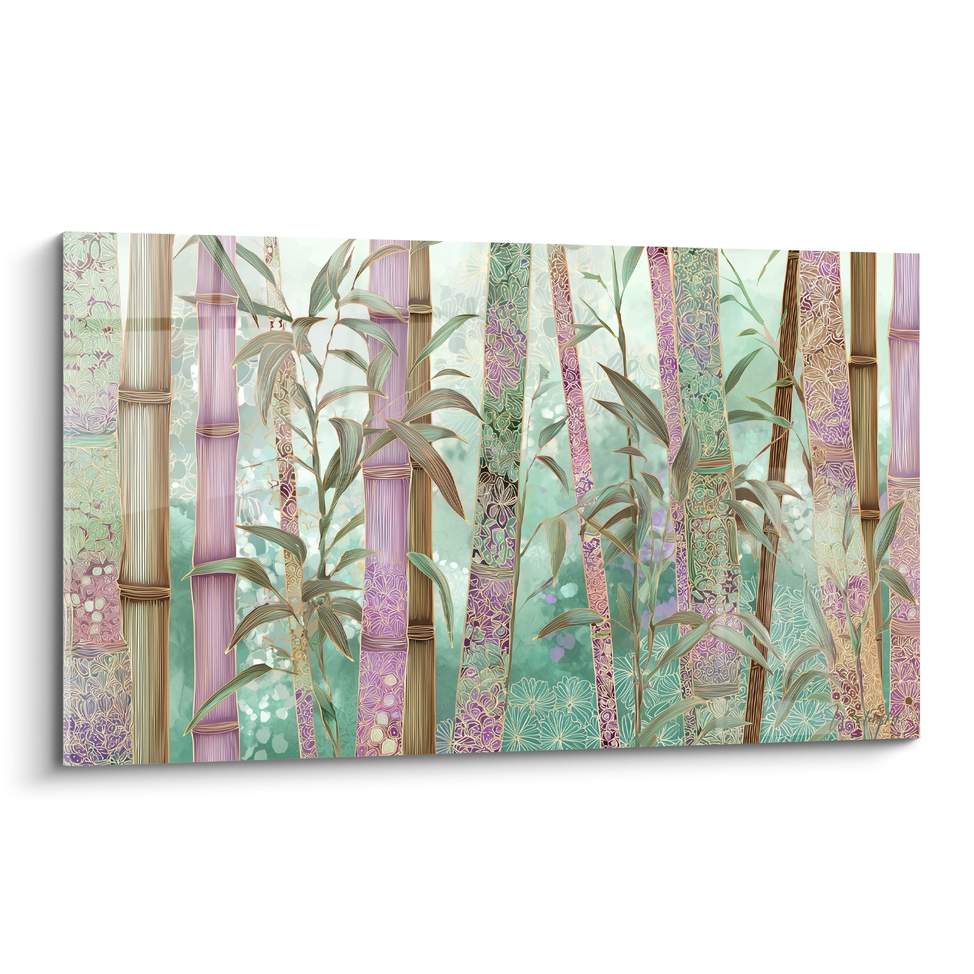 Bambou mauve et vert sauge aux tiges ornées de motifs floraux délicats