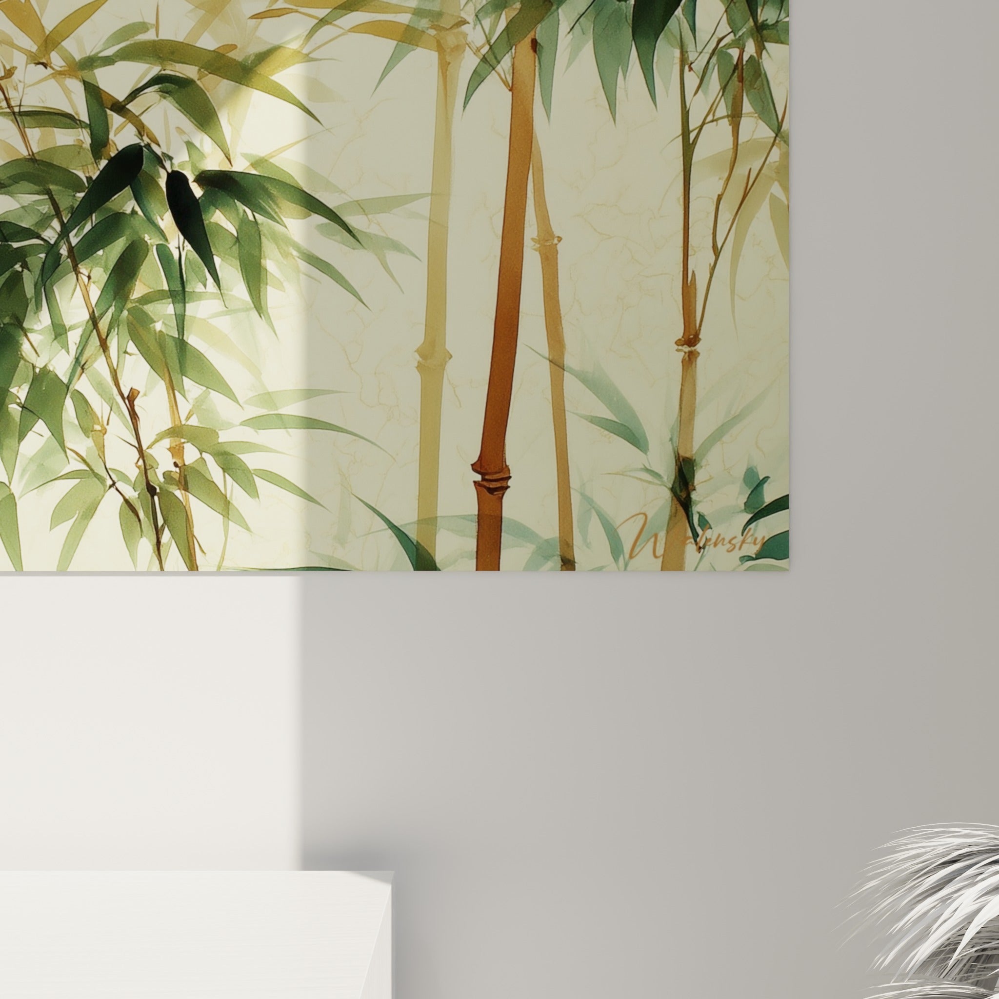 Grain de la toile révélant les nuances beige craquelé et vert des tiges de bambou peintes
