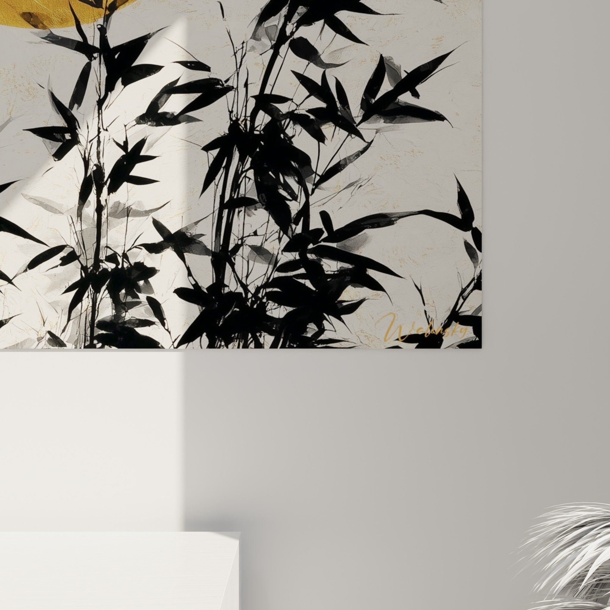 Grain de la toile révélant les nuances dorées et les empâtements noirs des feuilles de bambou entrelacées
