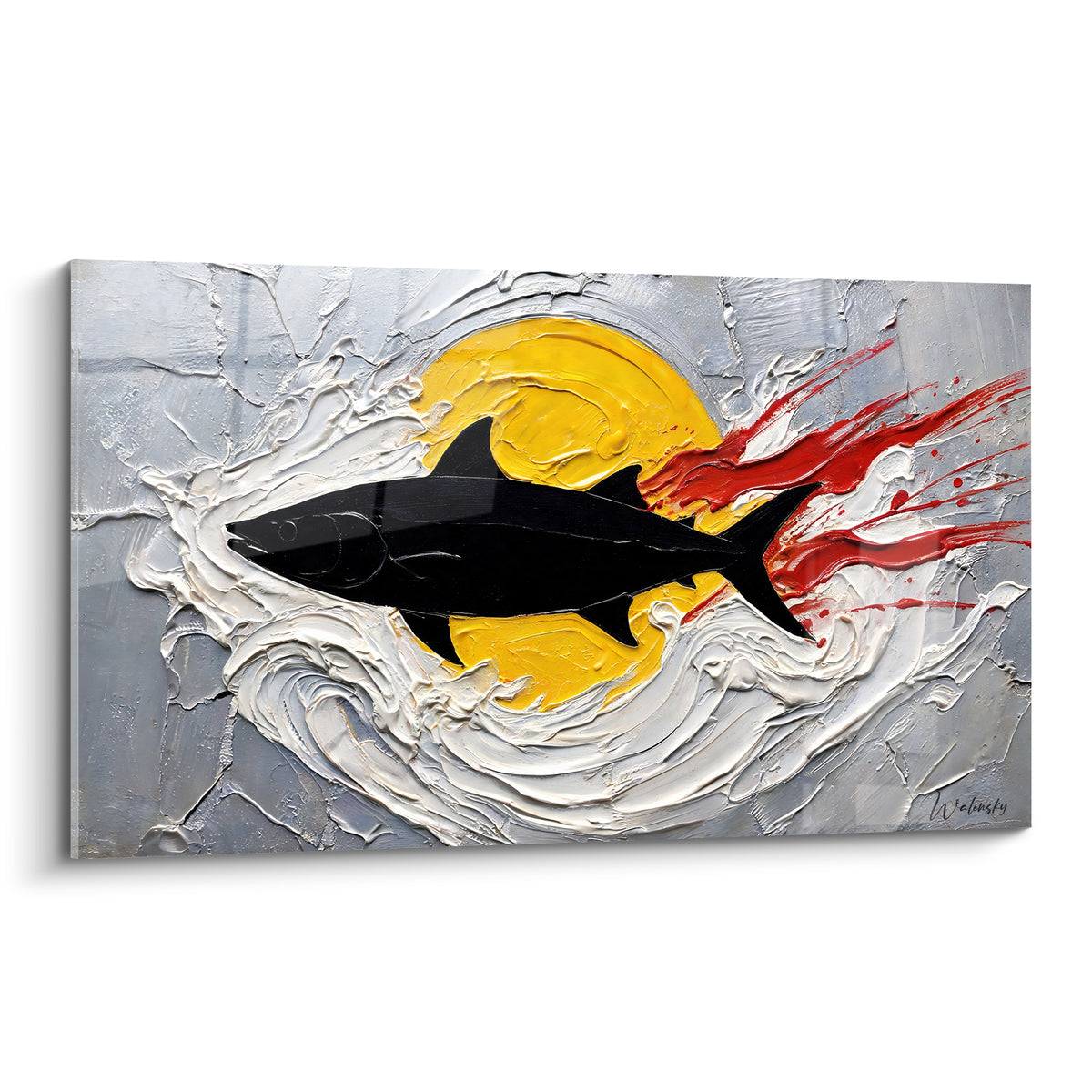 Barracuda noir mat traversé de flammes rouges et d'un soleil jaune sur fond gris texturé sculpté
