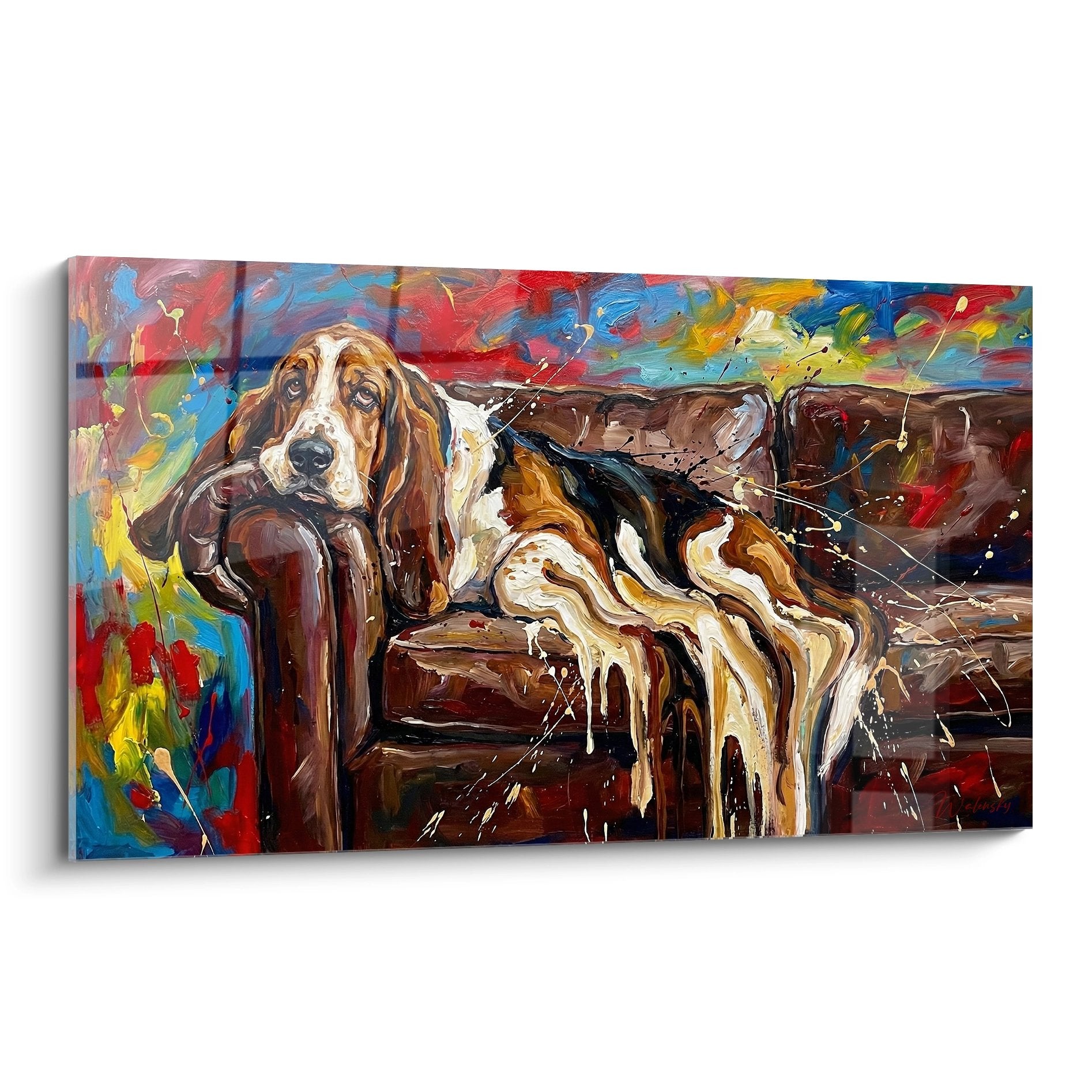 Tableau coloré Basset Hound couché canapé marron fond multicolore éclaboussures peinture expressionniste