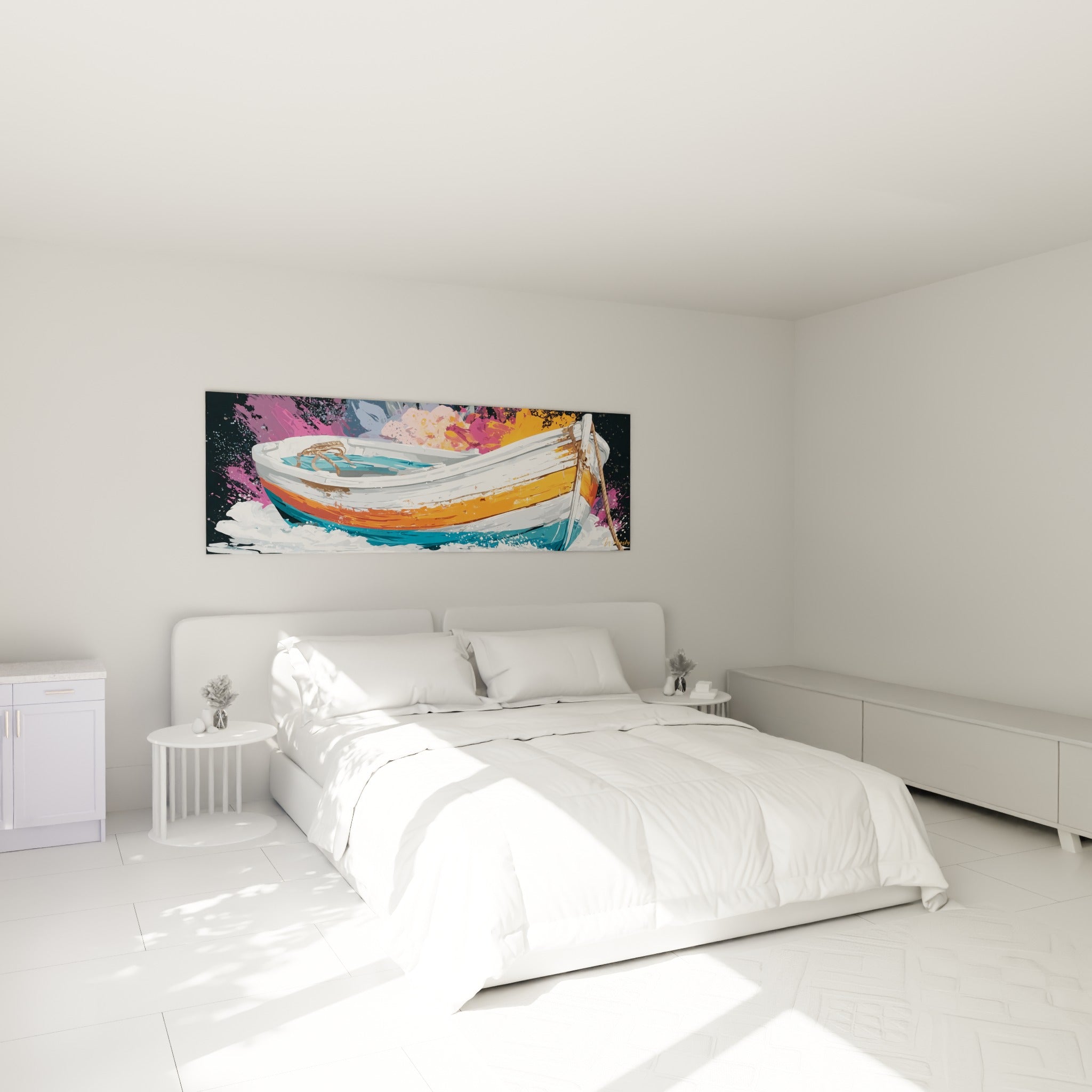 Coque orange et blanche d'une barque abstraite, accrochée au-dessus d'un lit dans une chambre claire