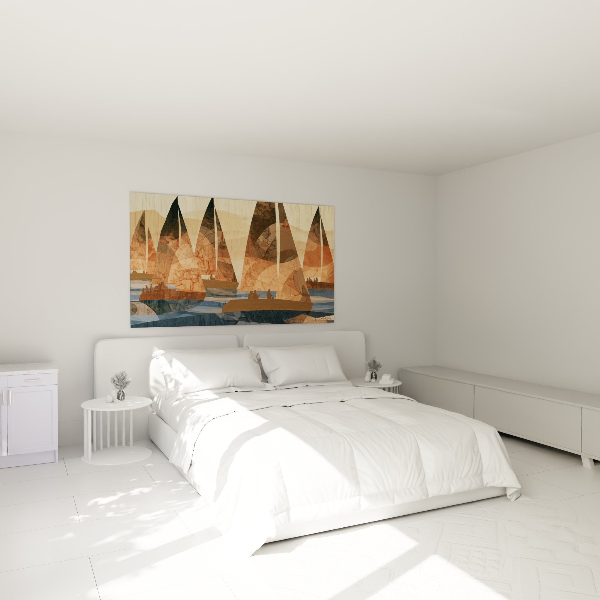 Voiliers ocre et bleu marine du Bateau abstrait, accrochés au-dessus d'un lit dans une chambre claire