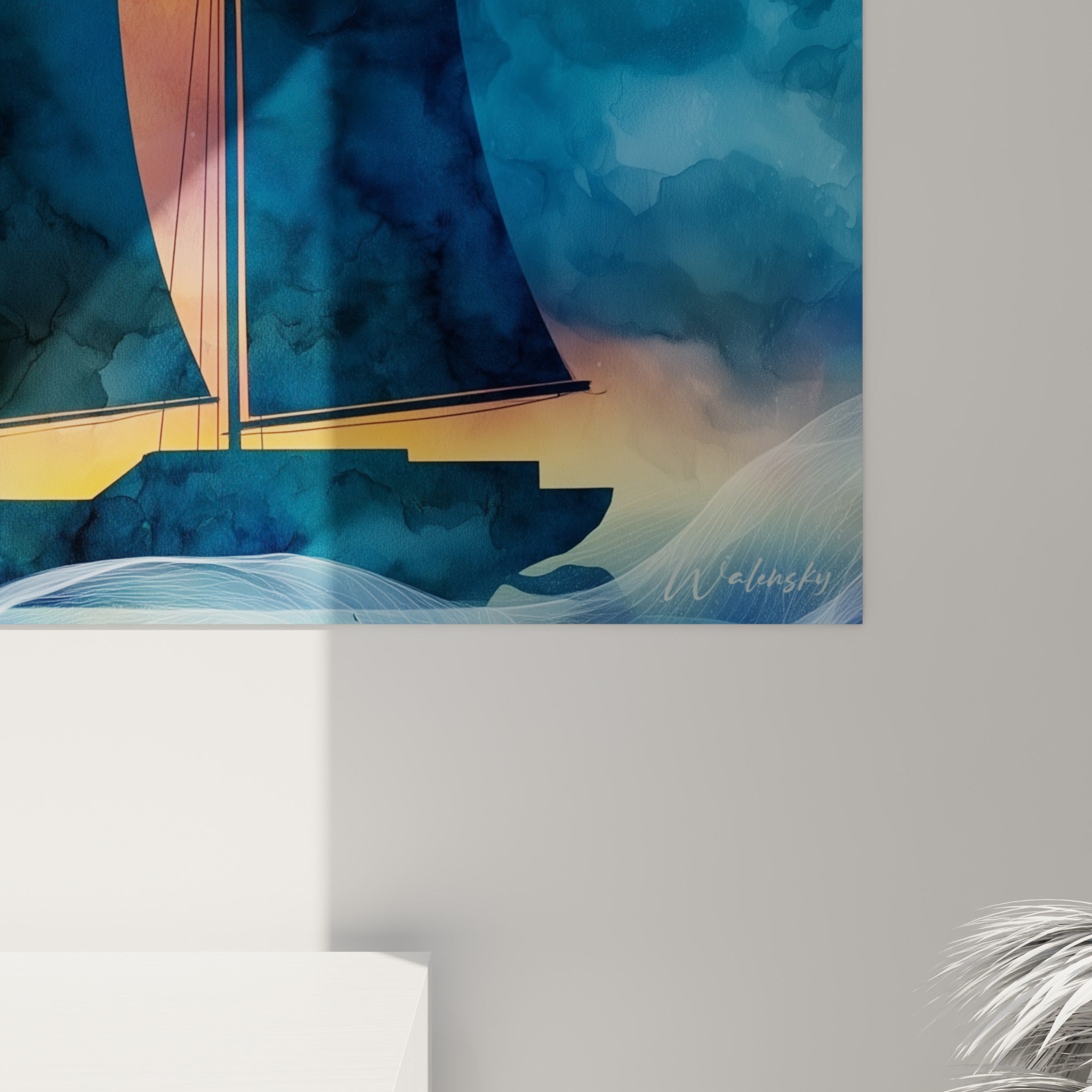 Empâtements aquarelle orange et bleu marine visibles de près sur la toile du tableau bateau abstrait