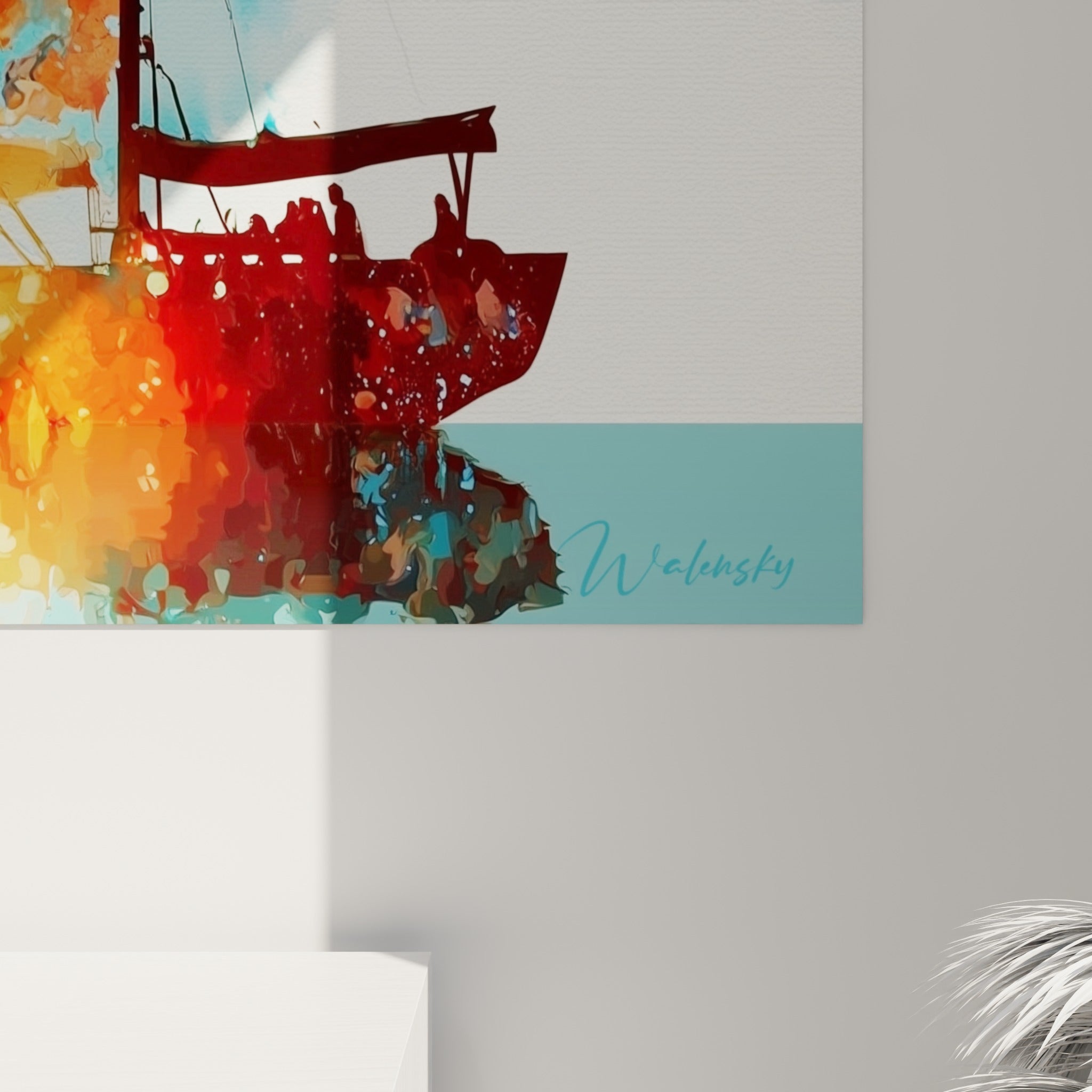 Matière aquarelle visible en gros plan avec coulures orange fauve et éclaboussures bleu marine du tableau