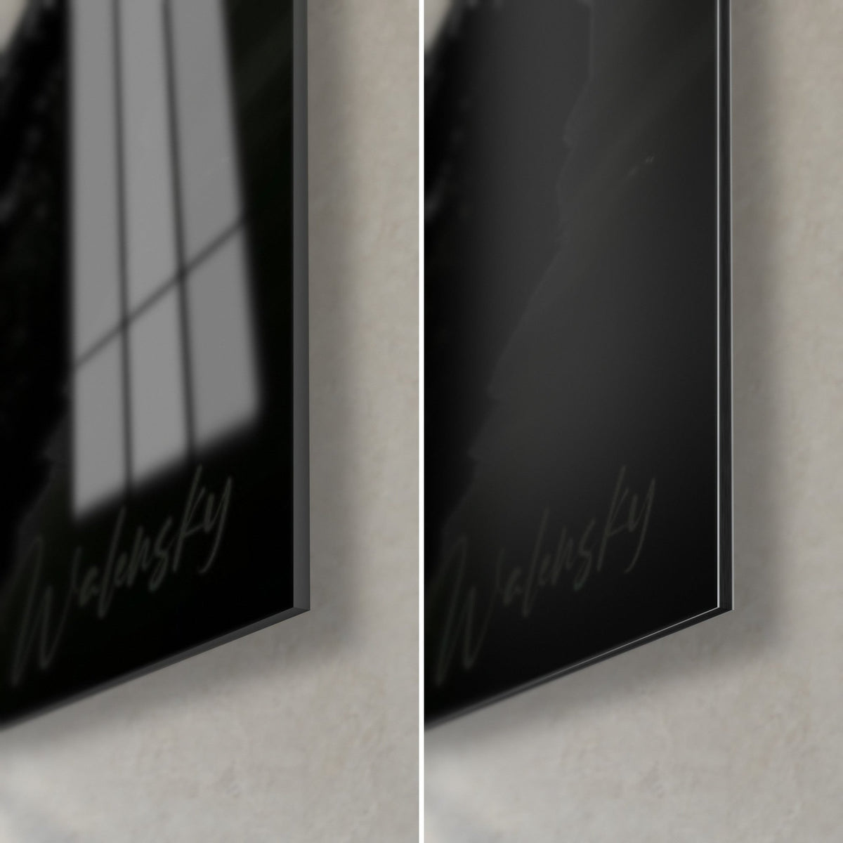 Tableau barque abandonnée en gris et noir, coin bas droit : verre acrylique brillant à reflets, Dibond mat et tranche de 3 mm