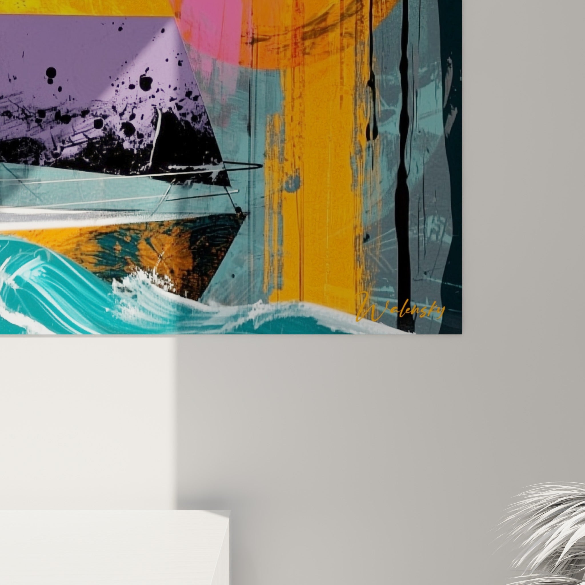 Empâtements orange et éclaboussures noires sur toile, détail rapproché du tableau bateau abstrait aux textures granuleuses