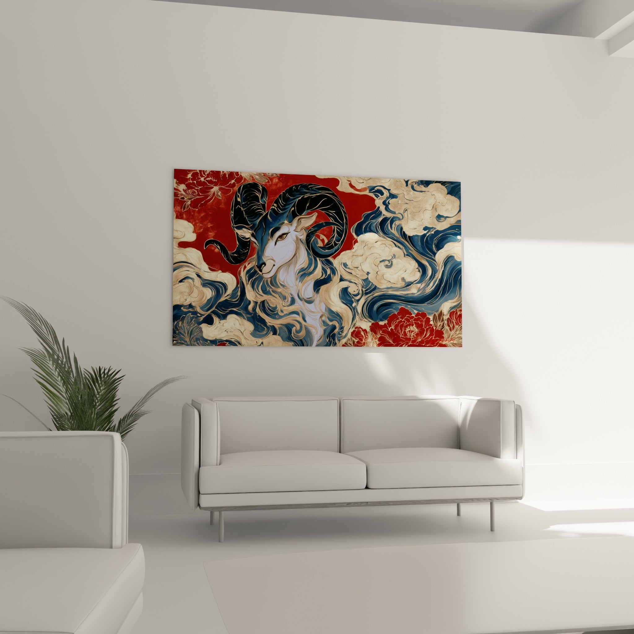 Cornes enroulées noires et bleu marine du bélier sur fond rouge intense, au-dessus d'un canapé dans un salon lumineux