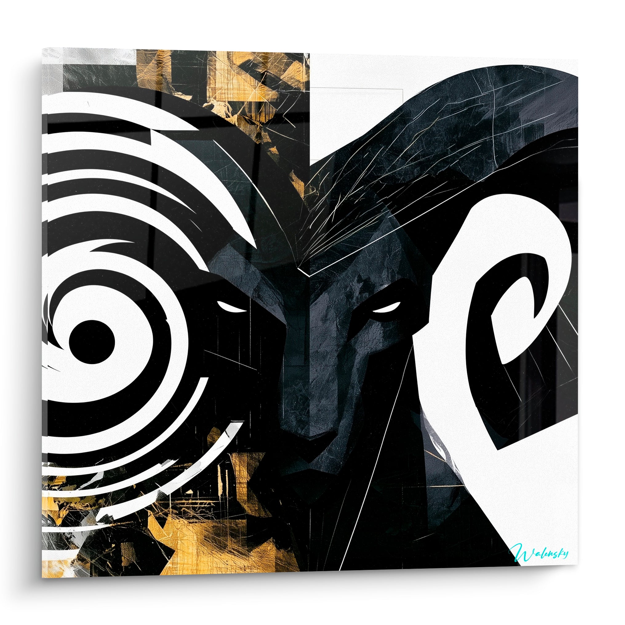Bélier anthracite aux cornes blanches et spirale dorée hypnotique en gros plan graphique