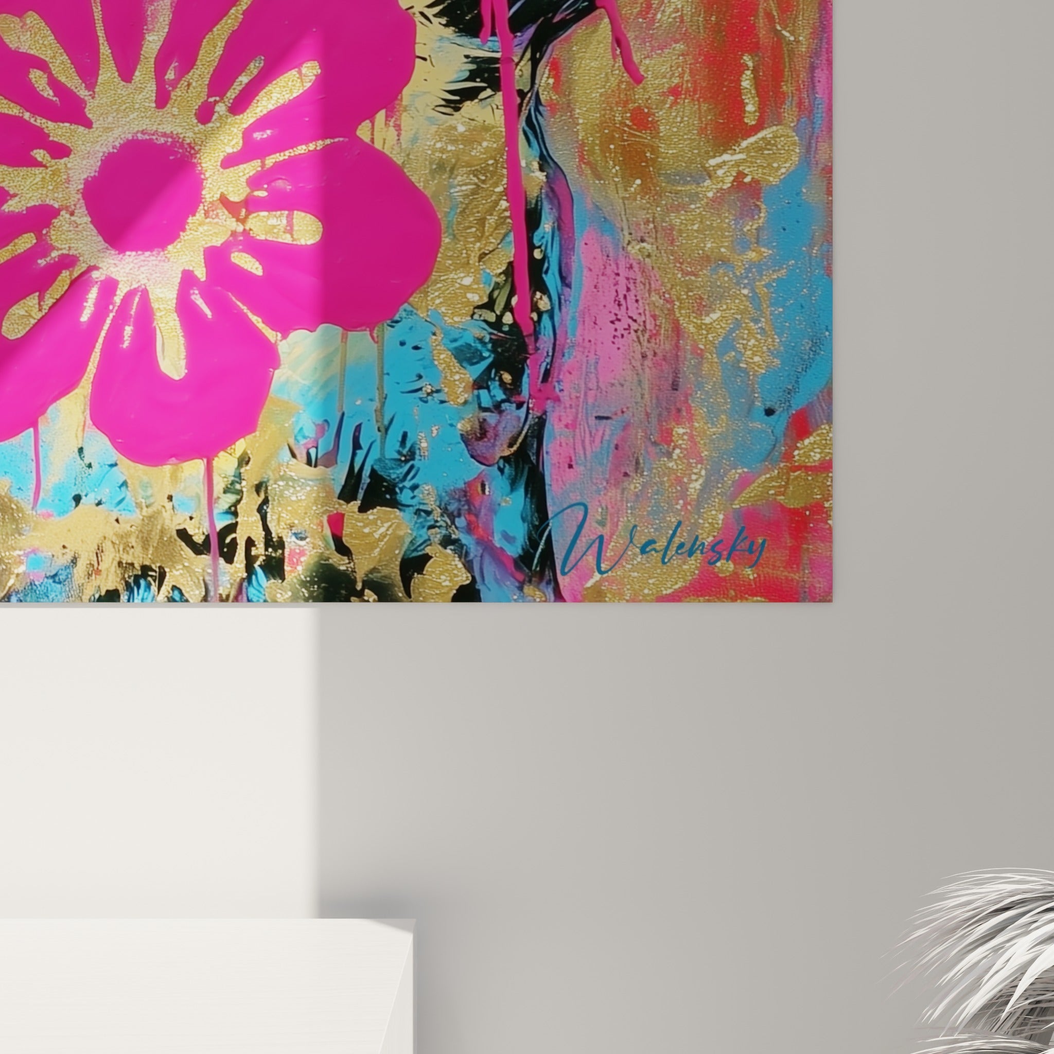 Empâtements dorés et coulures roses sur la toile du Bélier révélant le grain de la peinture