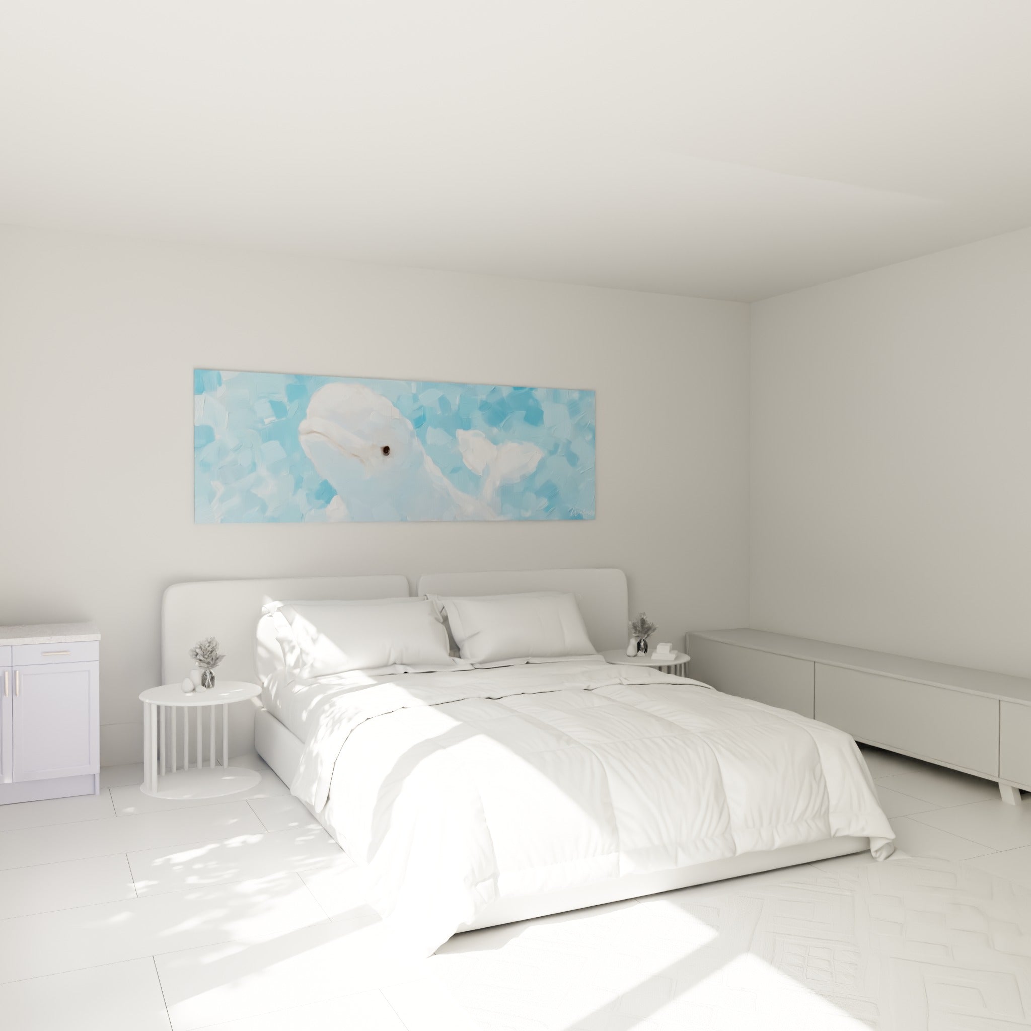 Beluga blanc immaculé sur fond bleu poudré, au-dessus d'un lit dans une chambre claire
