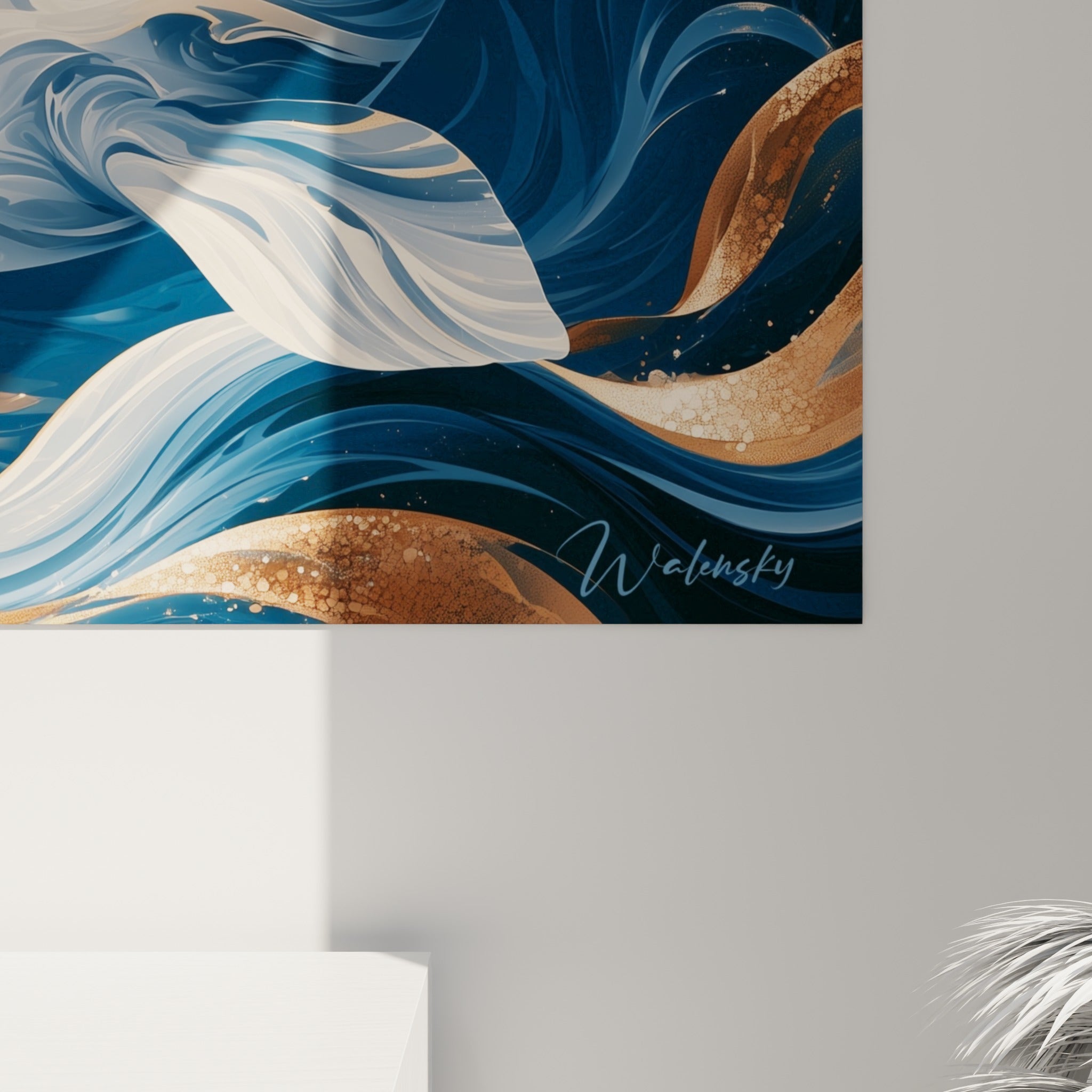Détail des empâtements dorés et coulures bleu nuit formant les volutes autour du beluga