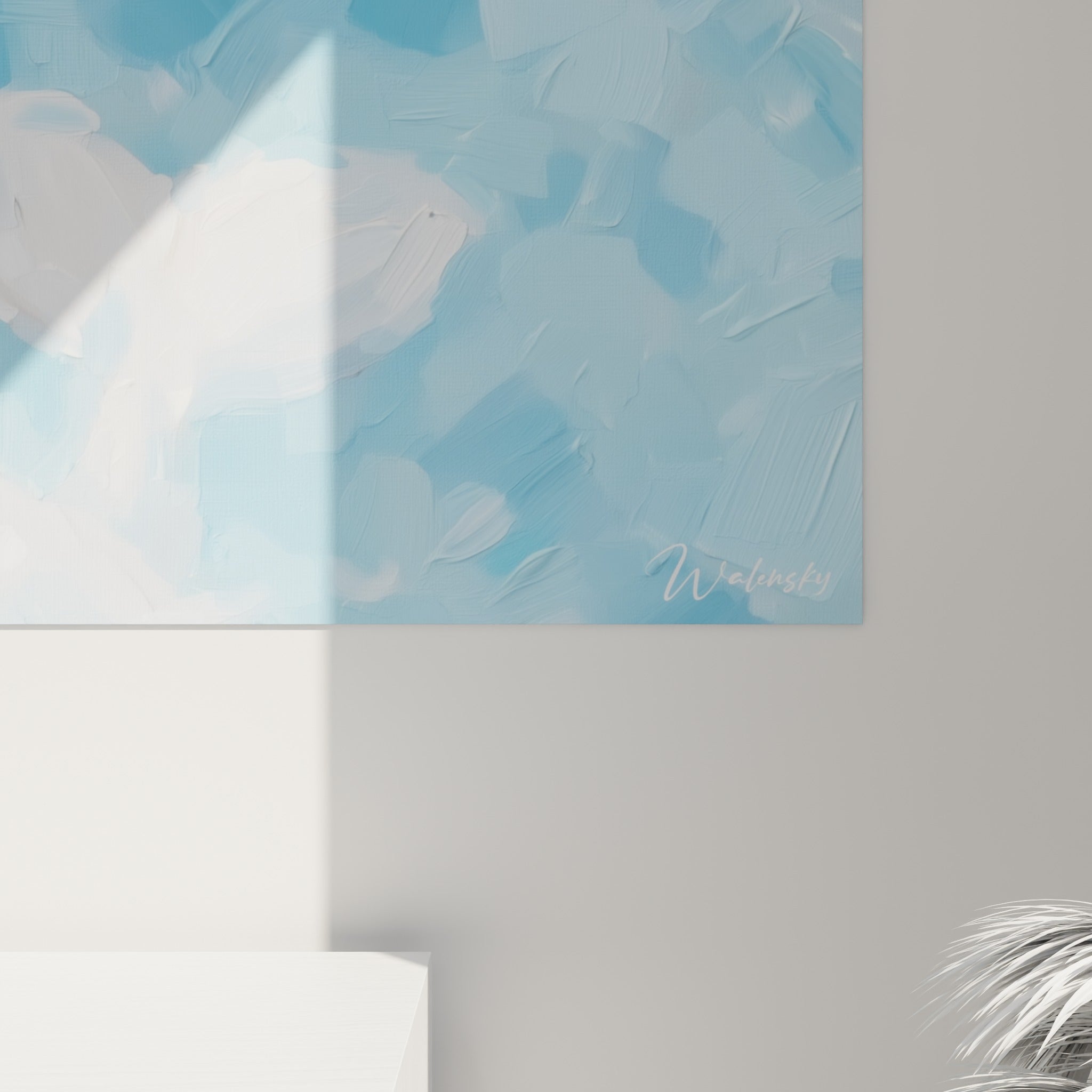 Empâtements blancs et bleu ciel du beluga en gros plan, matière épaisse et coulures visibles