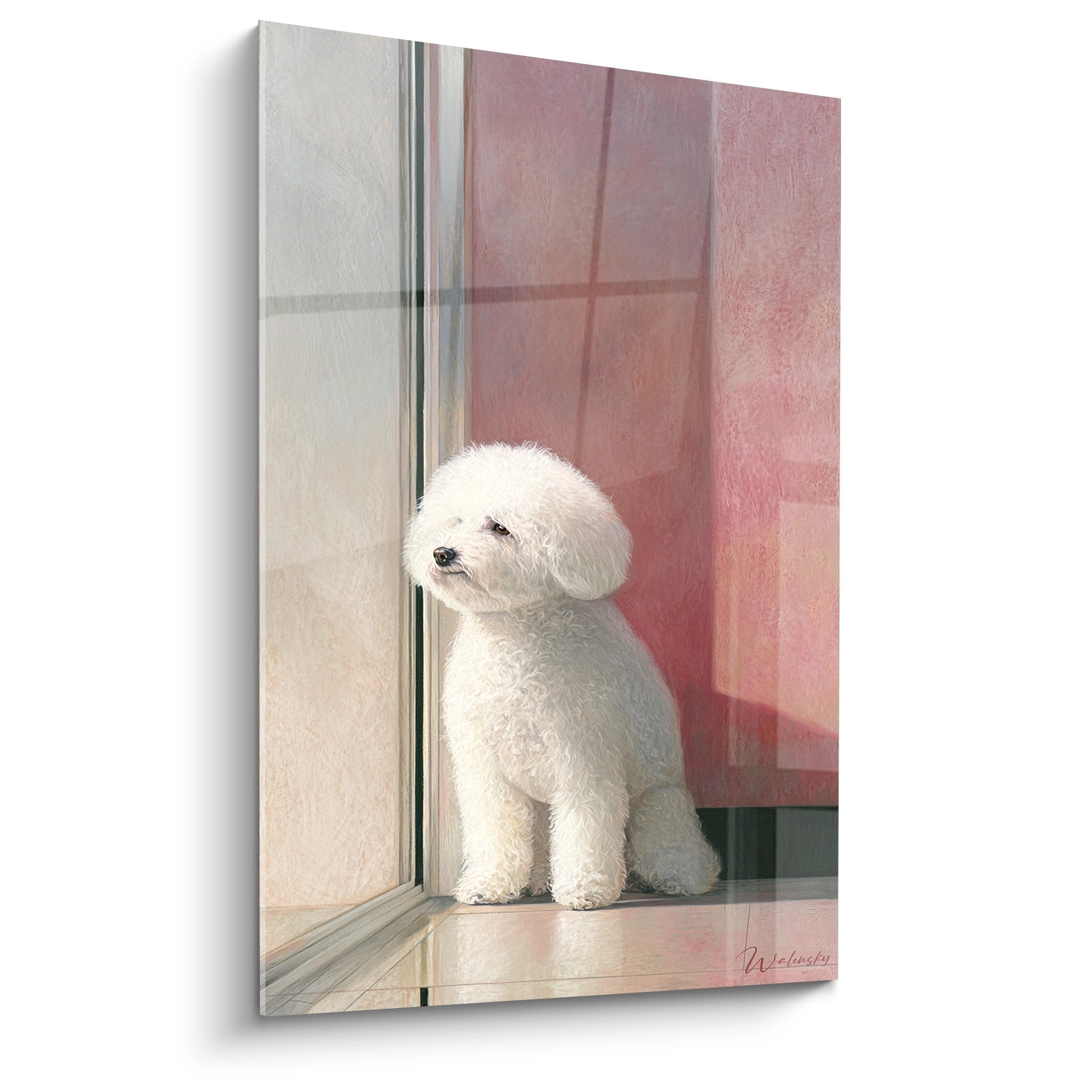 Gemälde weißer Bichon Frise sitzt neben Glasfenster mit rosafarbenen Reflexionen sanftes Licht zeitgenössische Hundekunst