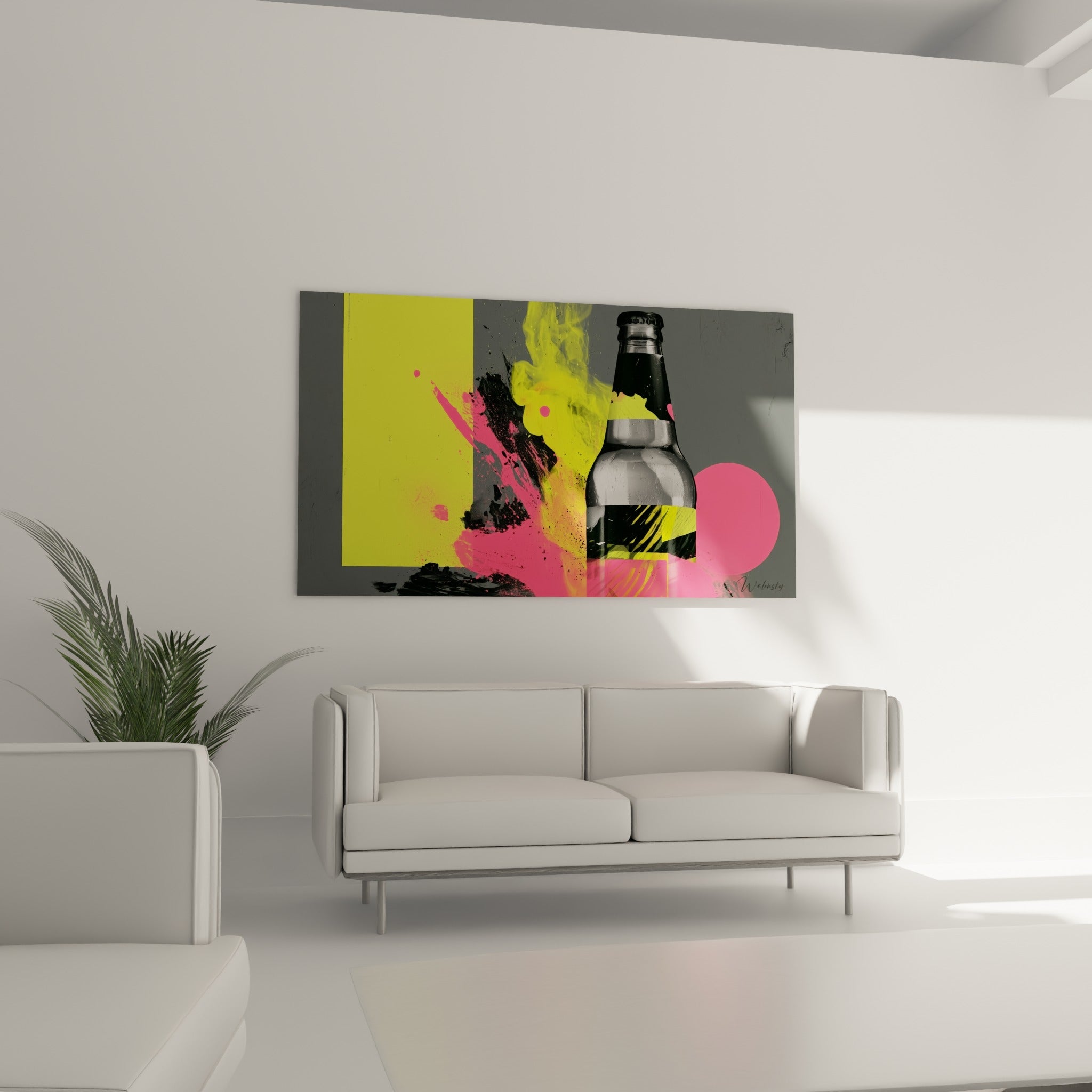 Composition graphique bière anthracite et fuchsia, suspendue au-dessus d'un canapé dans un salon lumineux