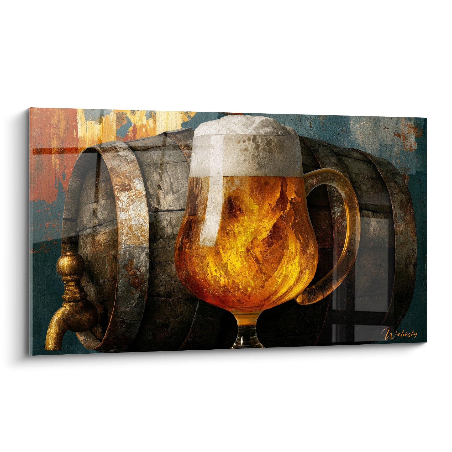 Chope de bière ambrée à mousse débordante devant un tonneau bleu pétrole et ocre rouille